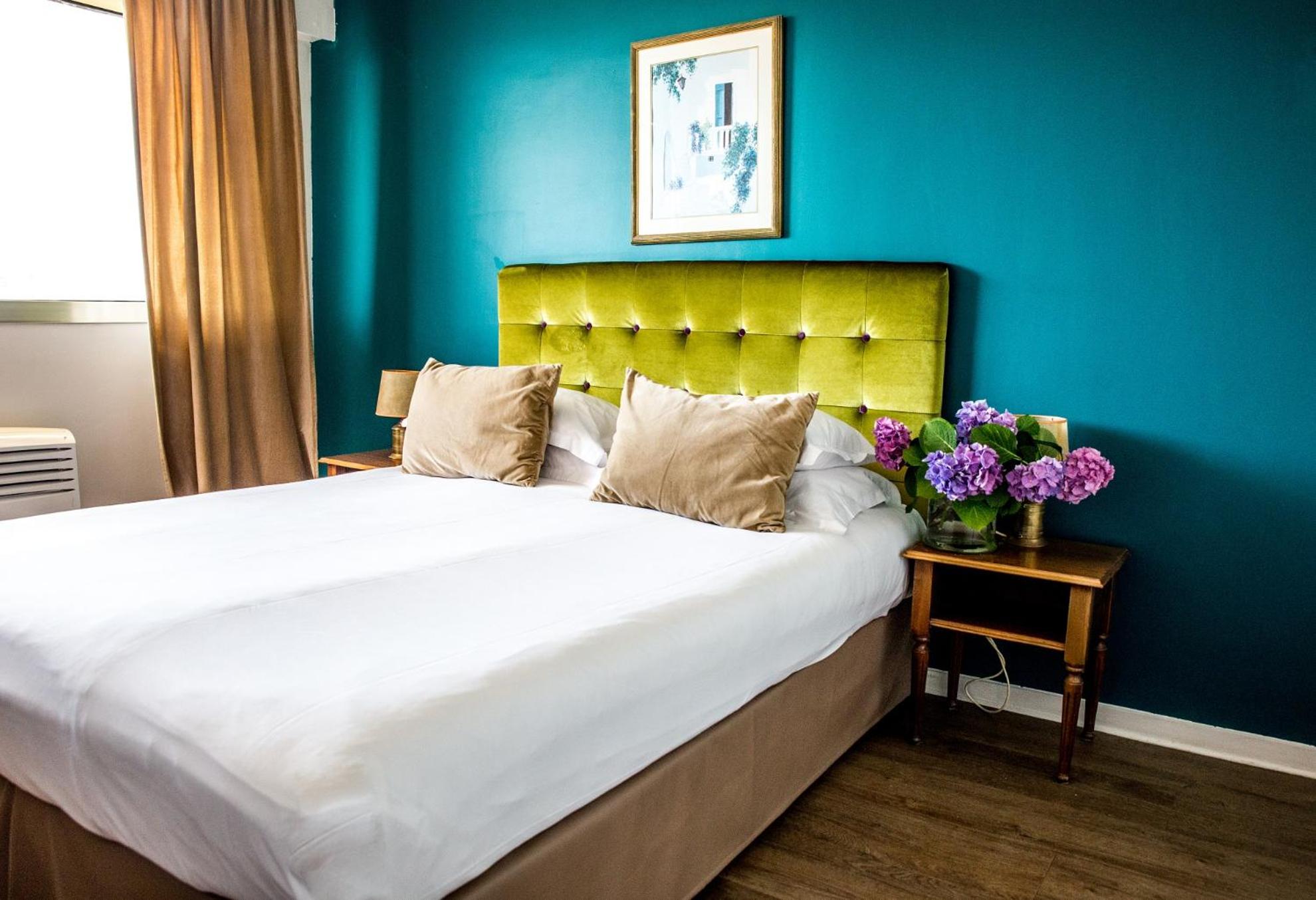 Double Room with Sea View - Photo 9