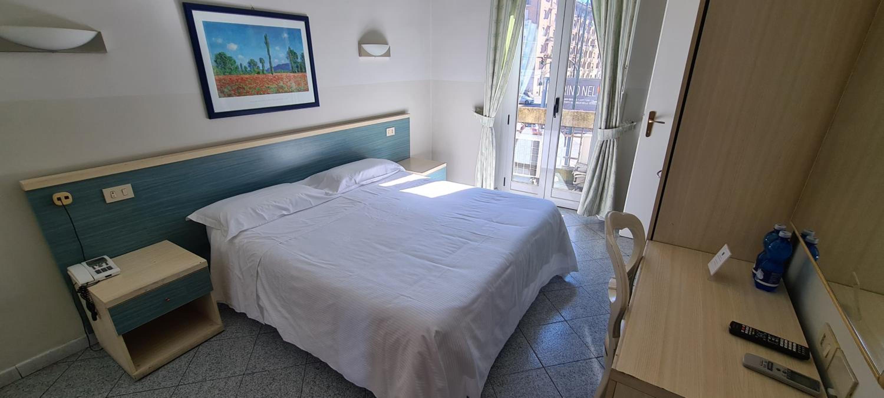 Standard Double Room photo 1