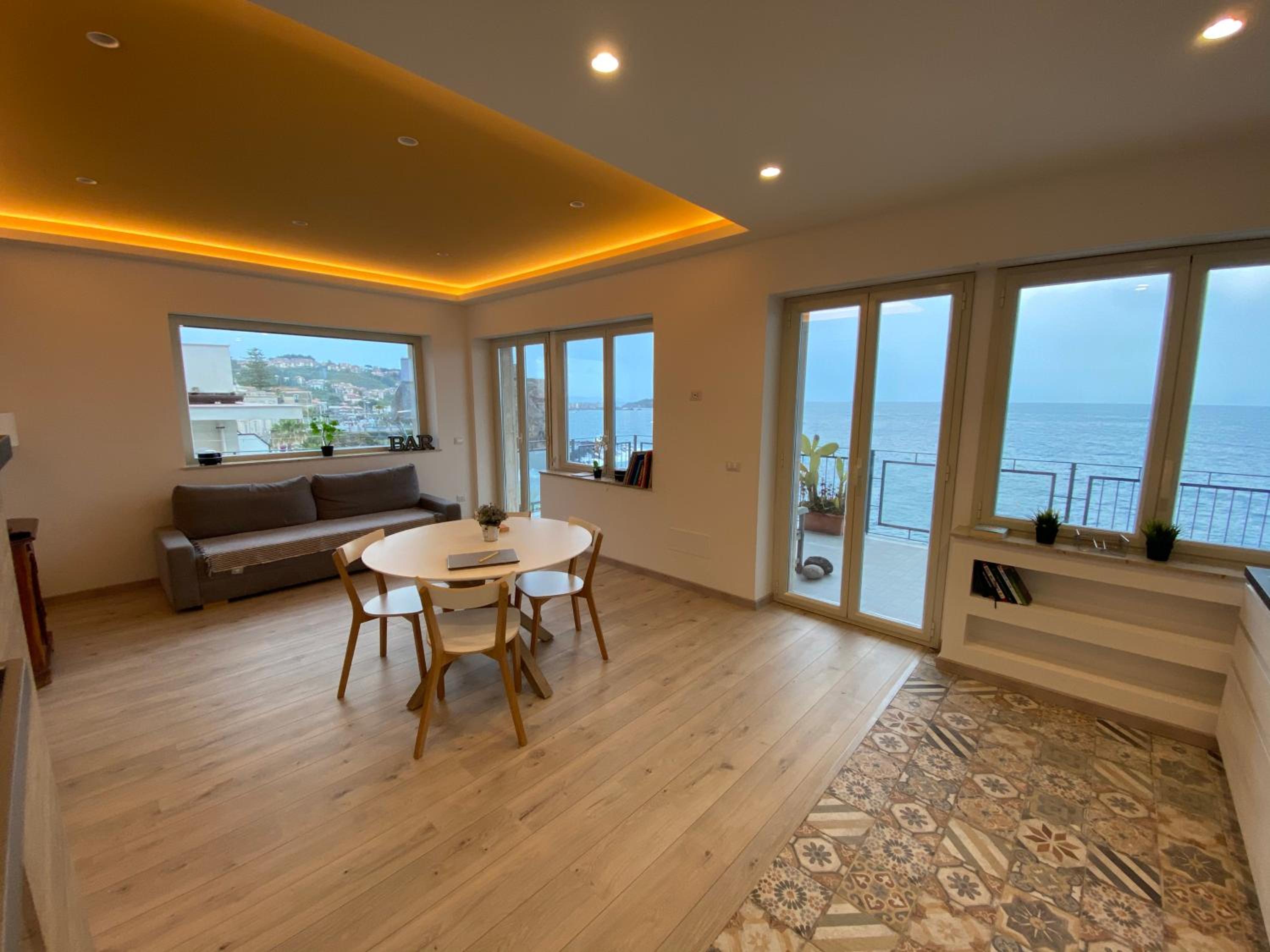 Apartment with Sea View