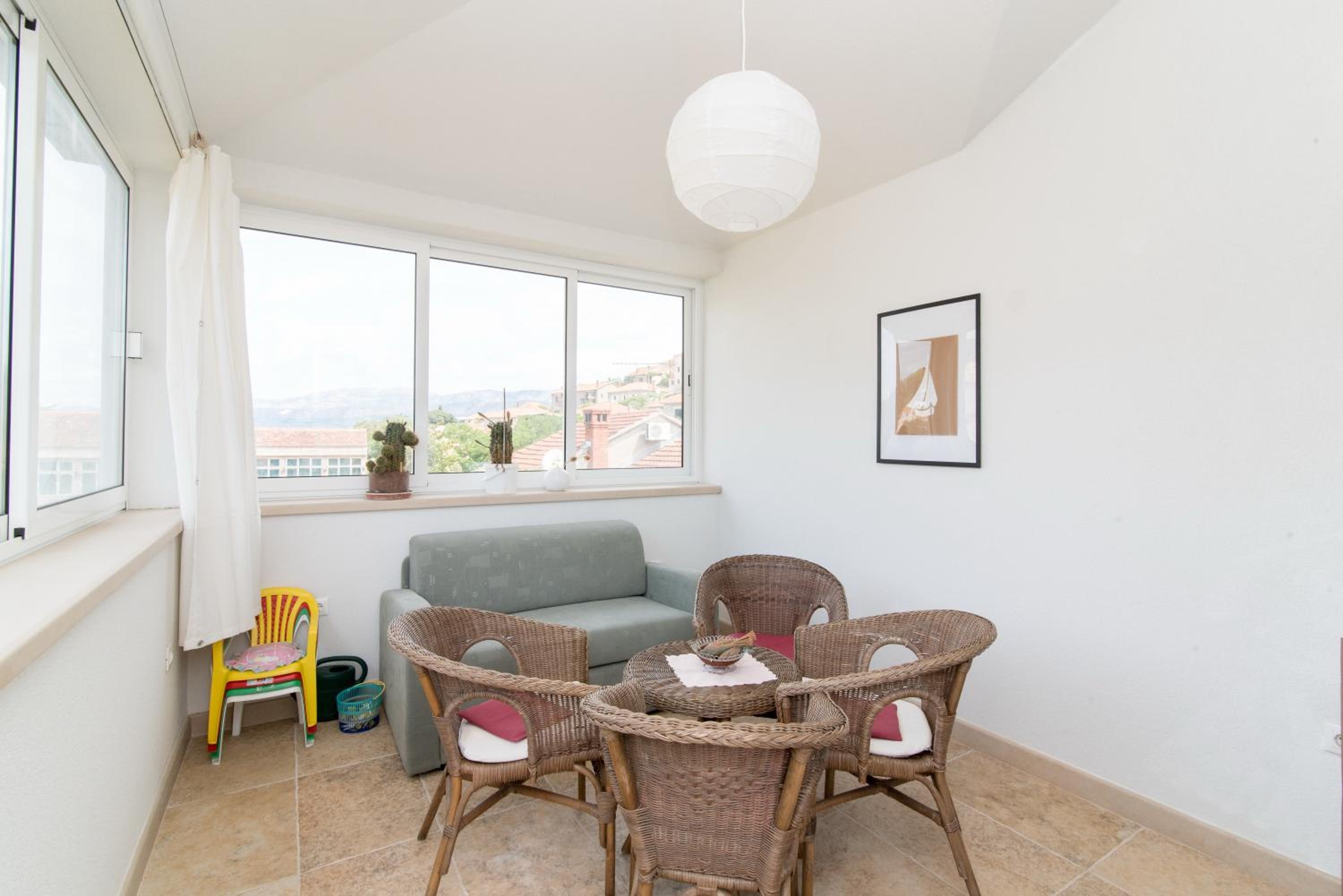 One-Bedroom Apartment with Garden View photo 3