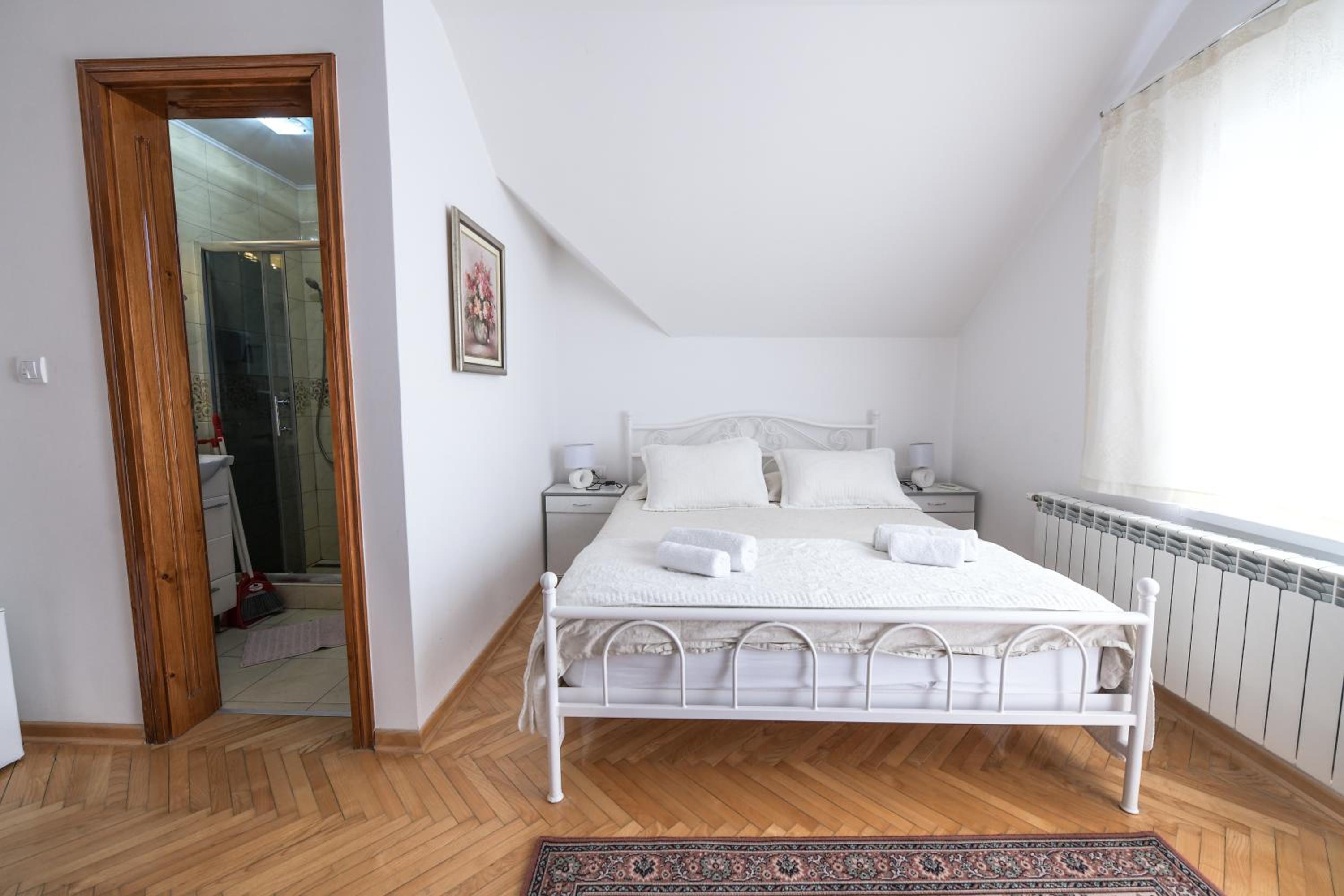 Double Room with Pool View photo 2
