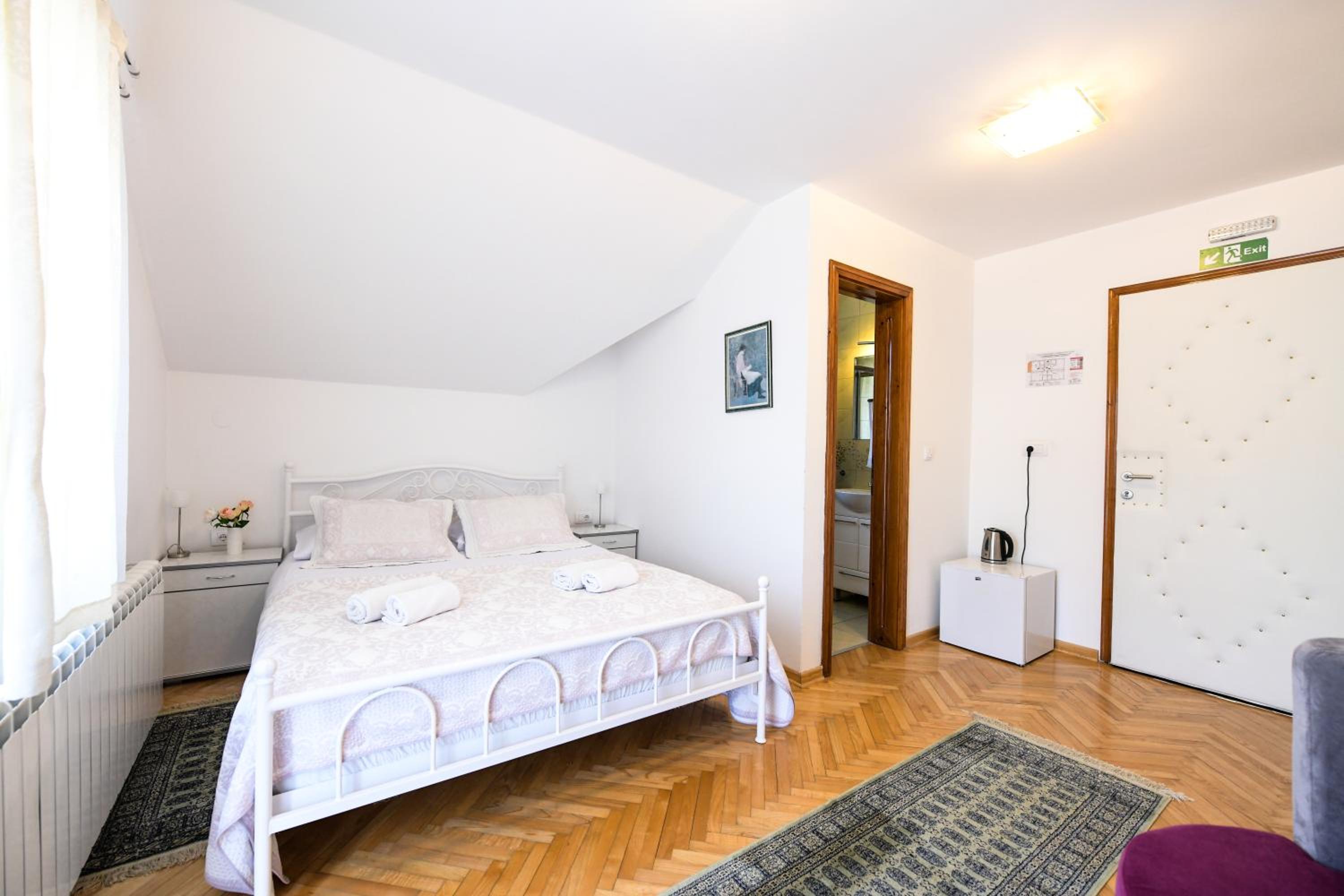 Double Room with Pool View photo 1