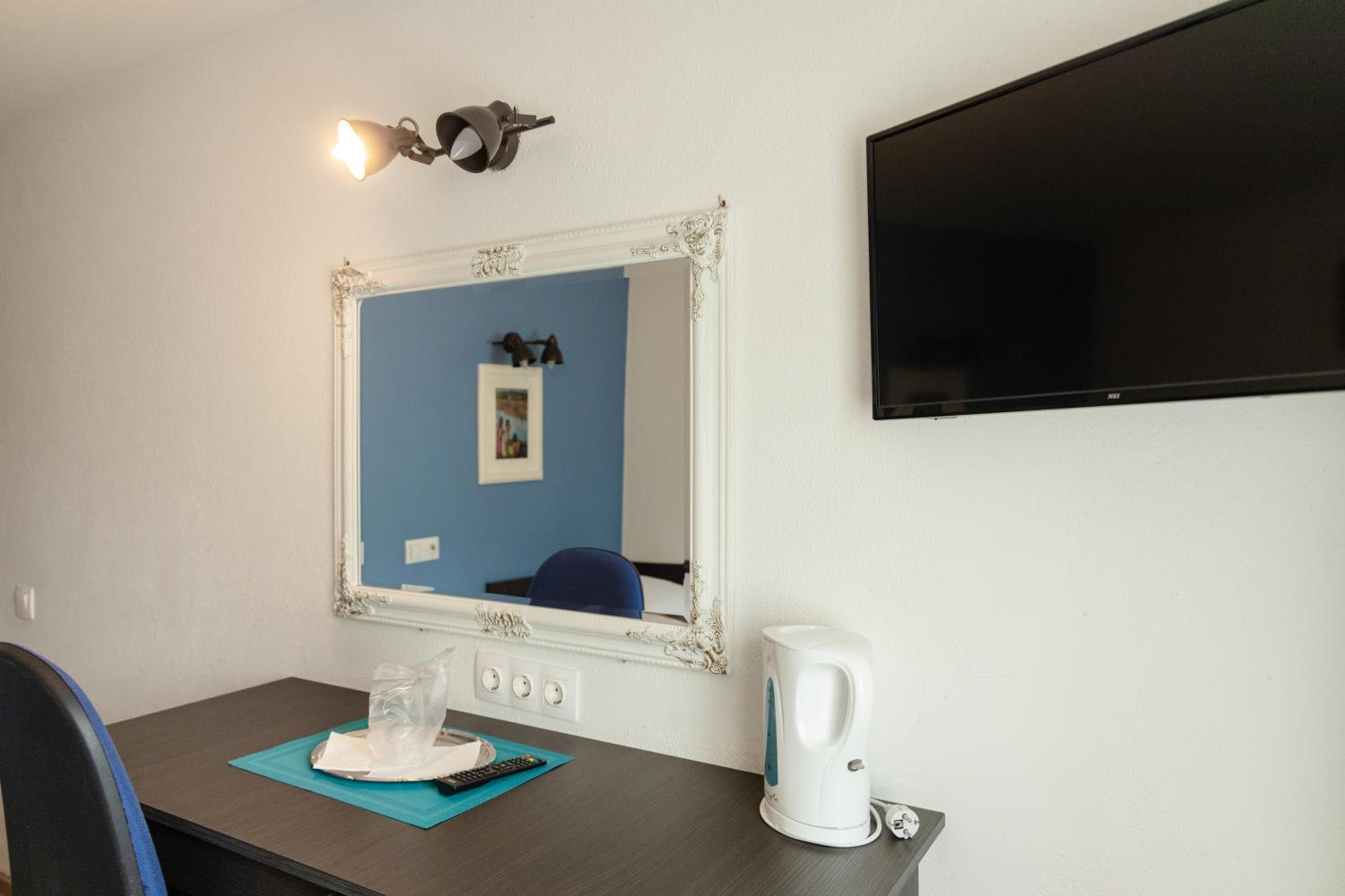 Deluxe Single Room photo 3