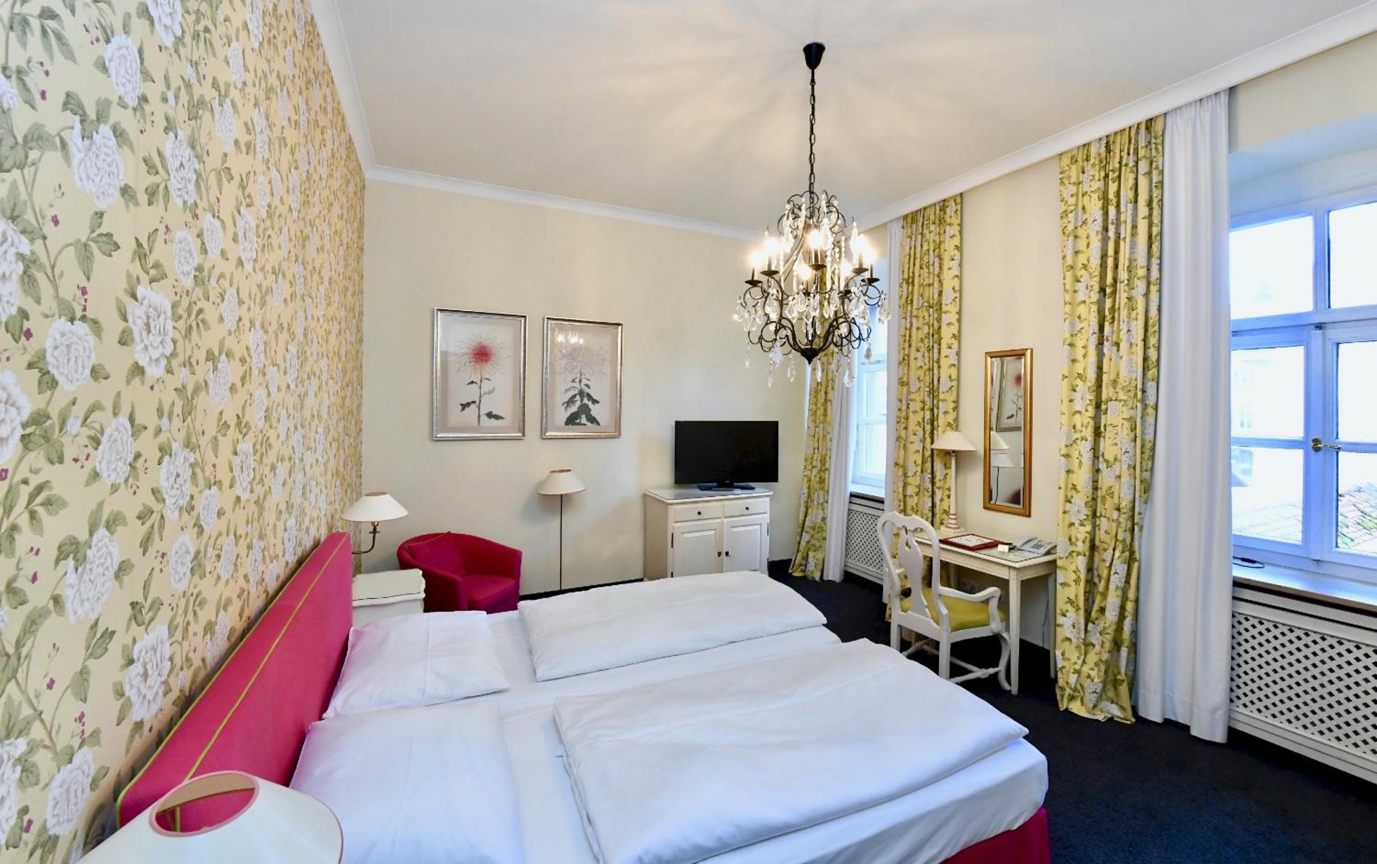 Double Room - Photo 4