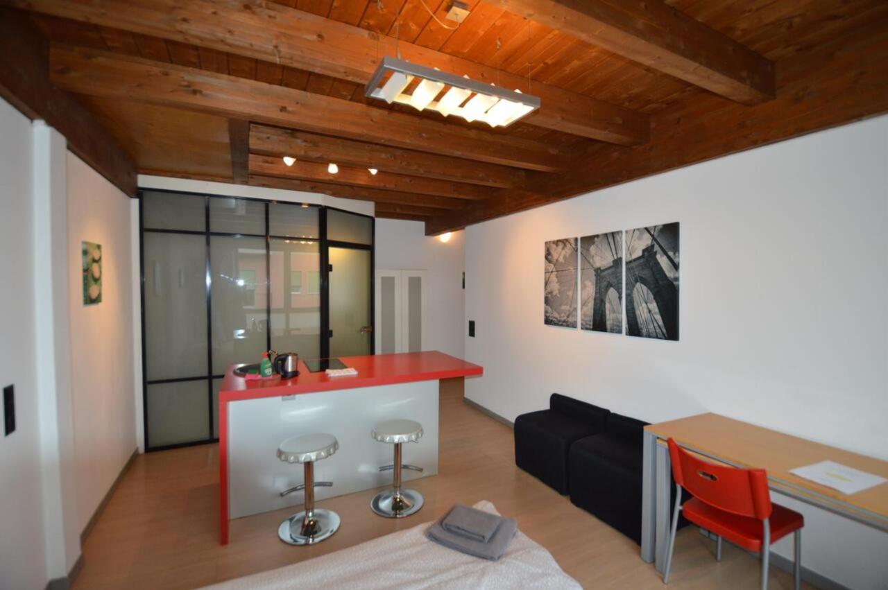 Standard Studio