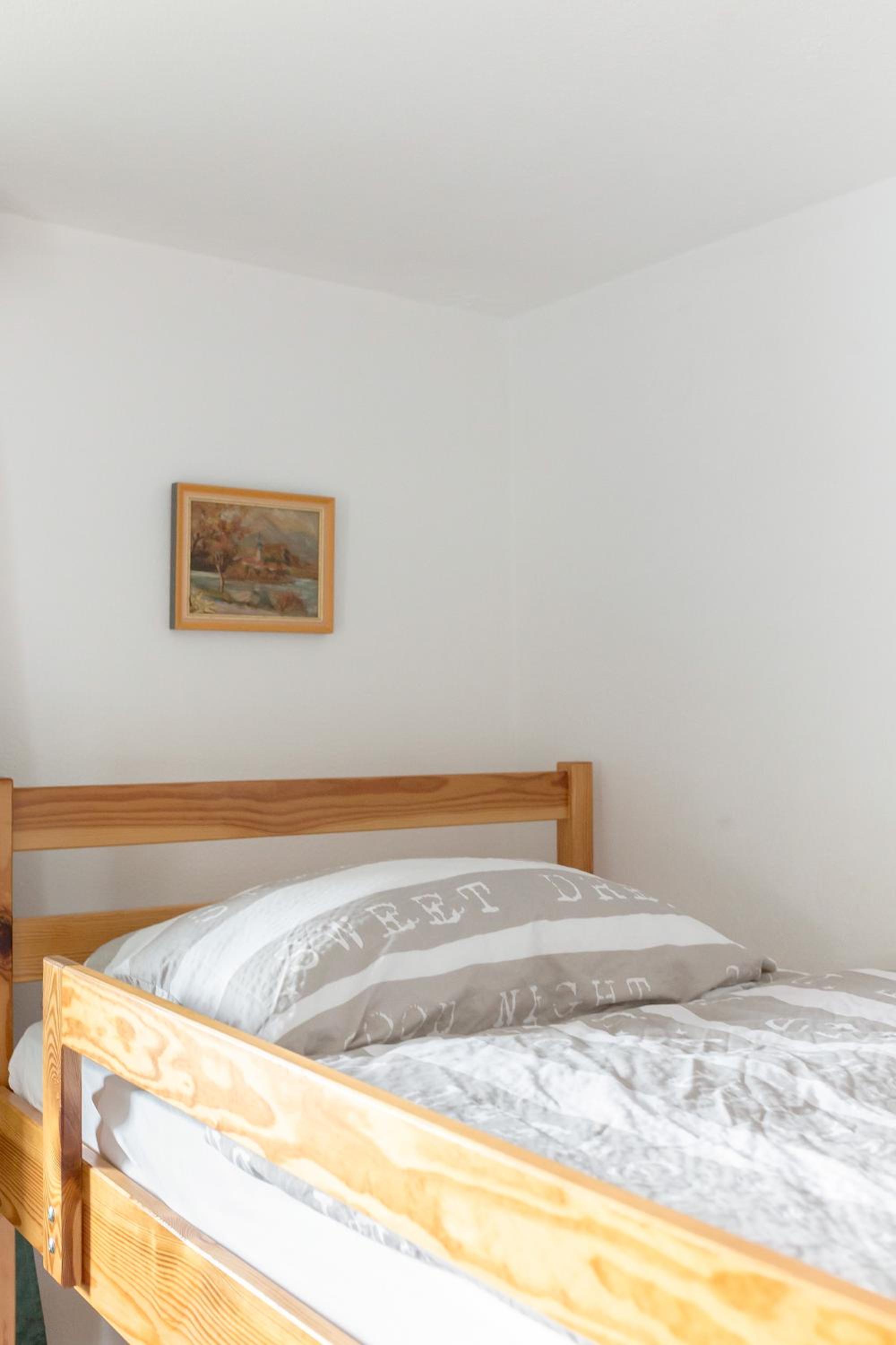 Quadruple Room with Shared Bathroom and Balcony photo 1