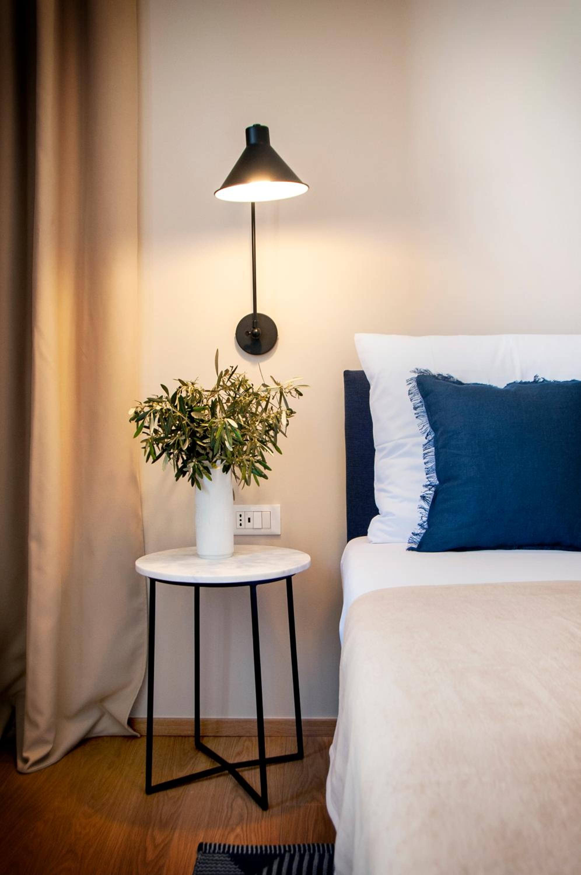 One-Bedroom Apartment - Photo 19