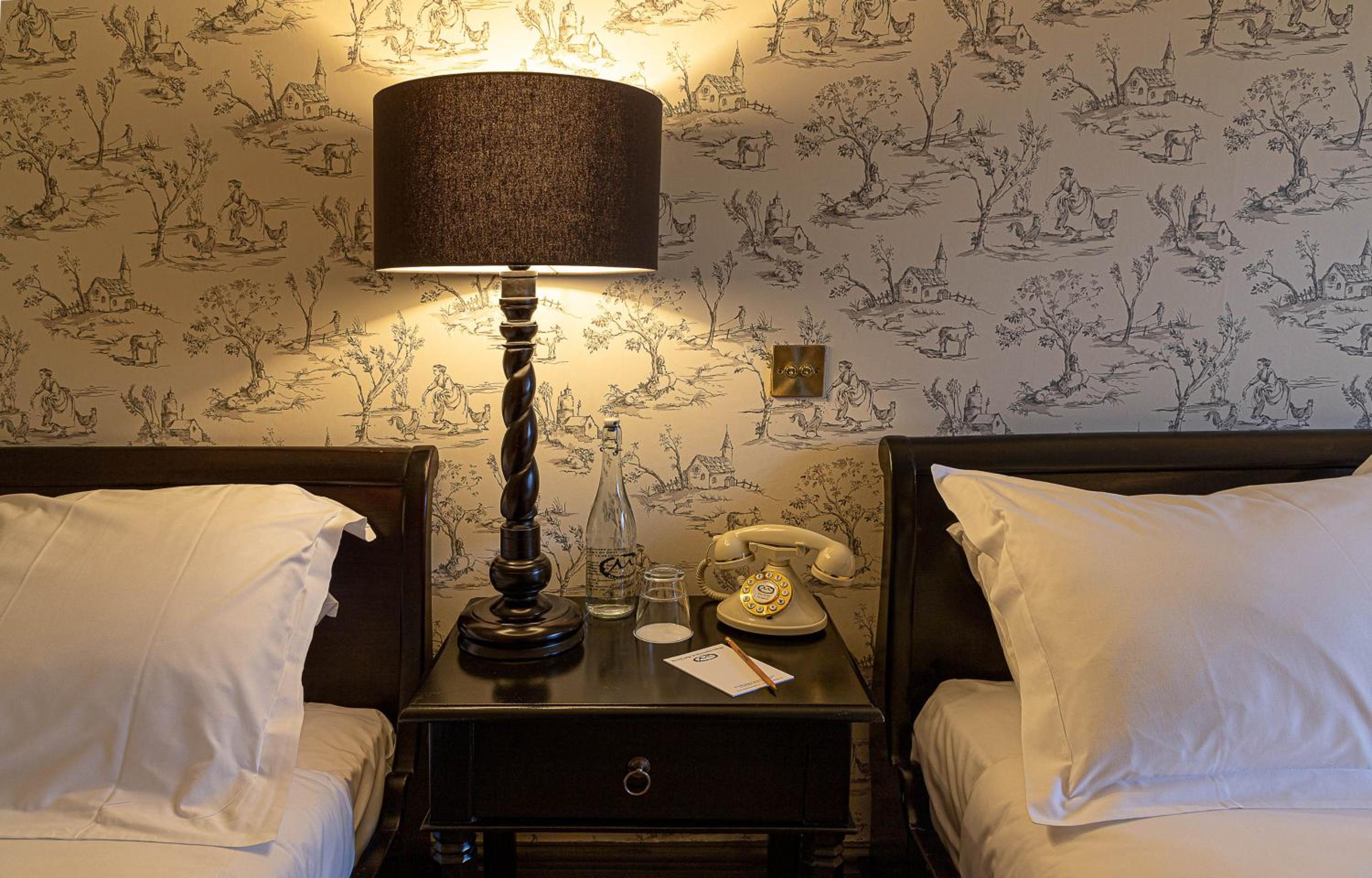 Double or Twin Room - Photo 2