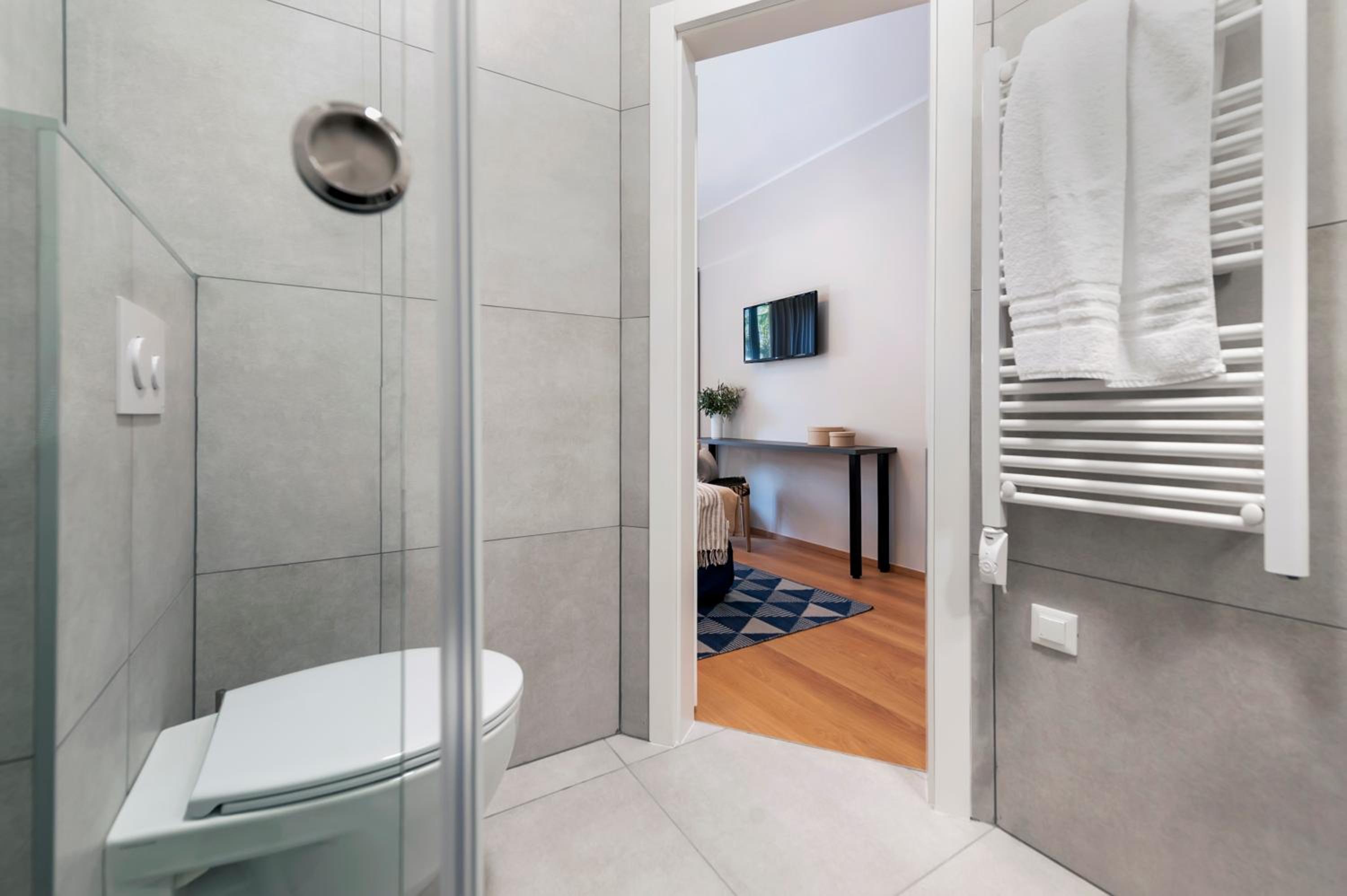 Double or Twin Room - Photo 29