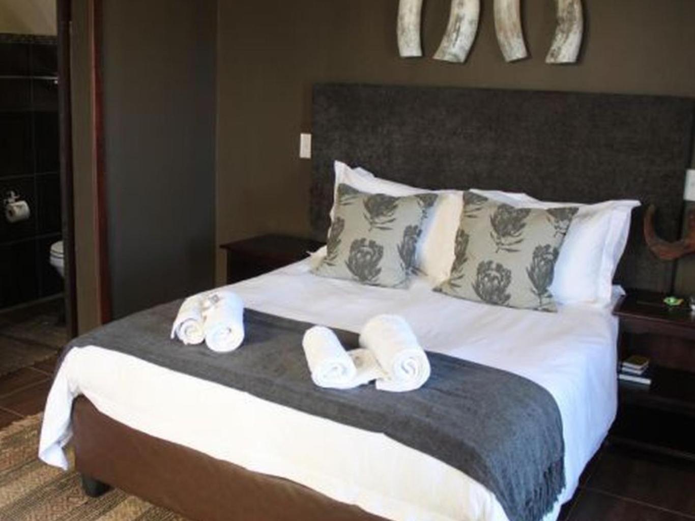 Standard Double Room - Photo 2