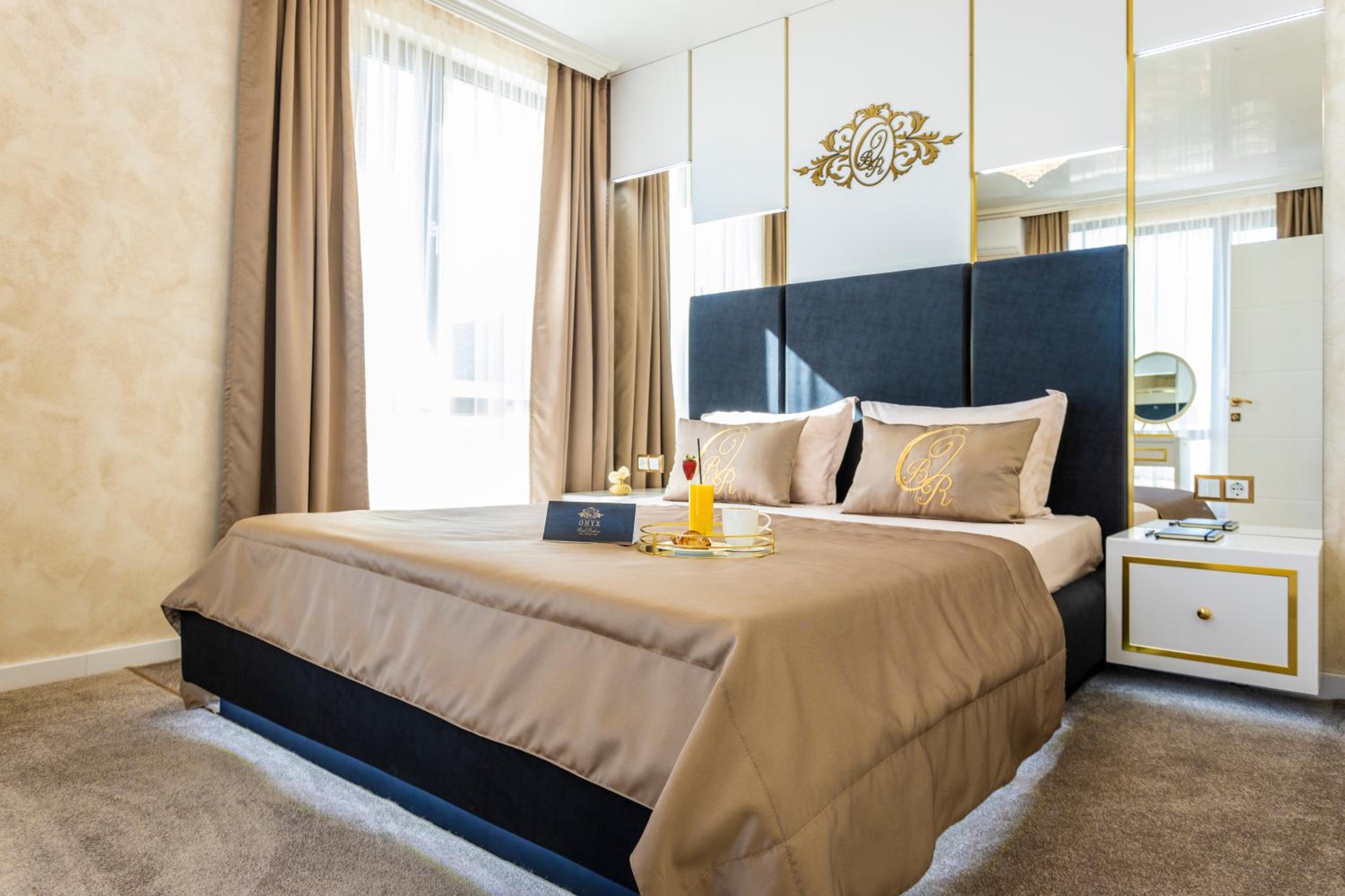 Deluxe Apartment with Sea View - Photo 6