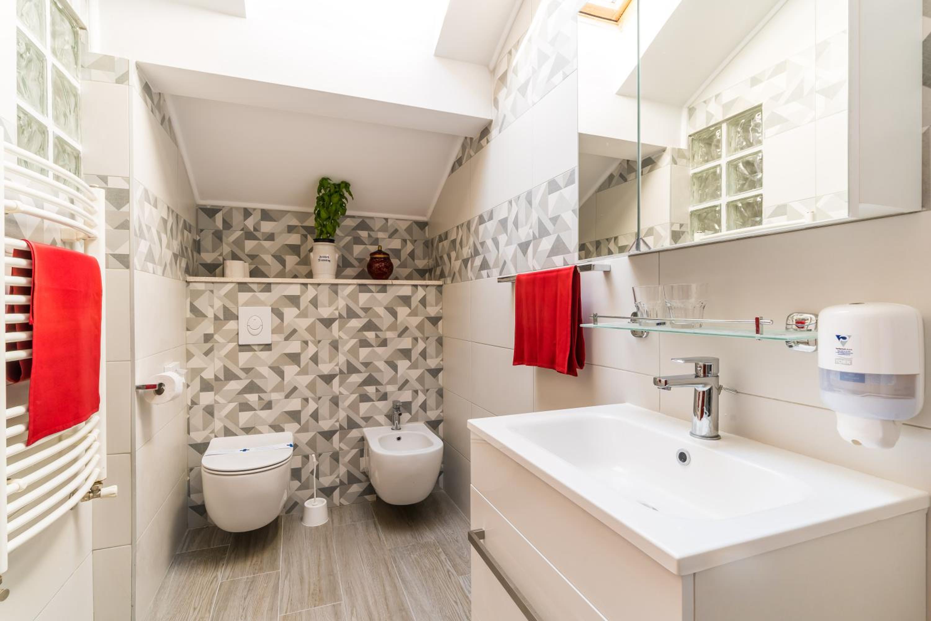 Apartment thumbnail 5