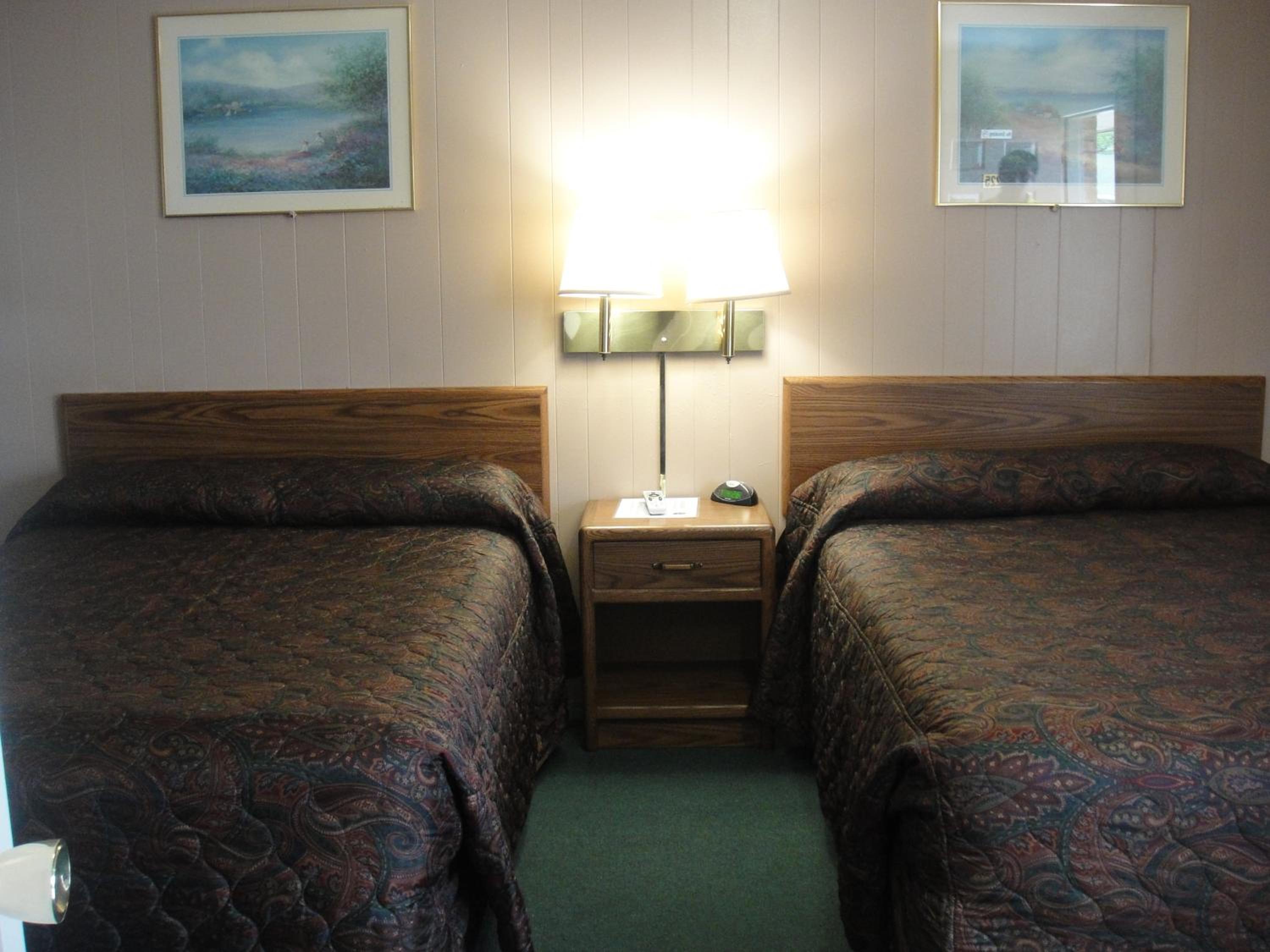 Double Room with Two Double Beds photo 2