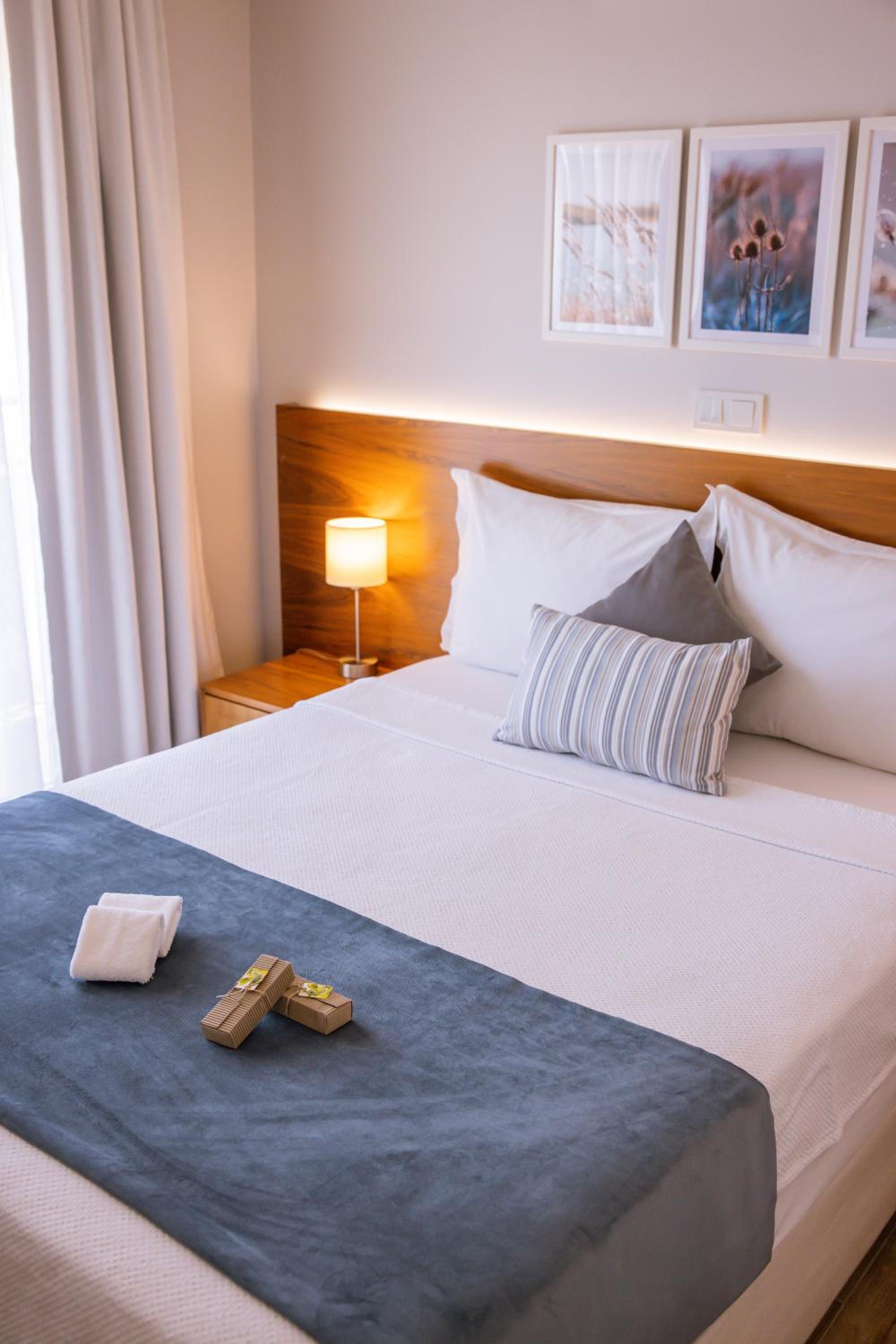 Standard Double Room - Photo 2