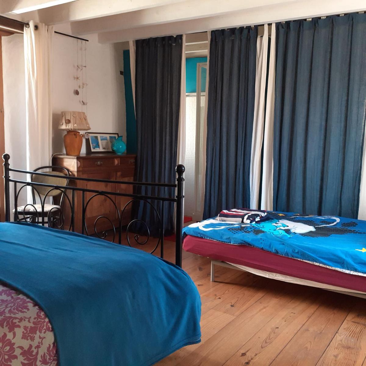 Budget Double Room - Photo 3