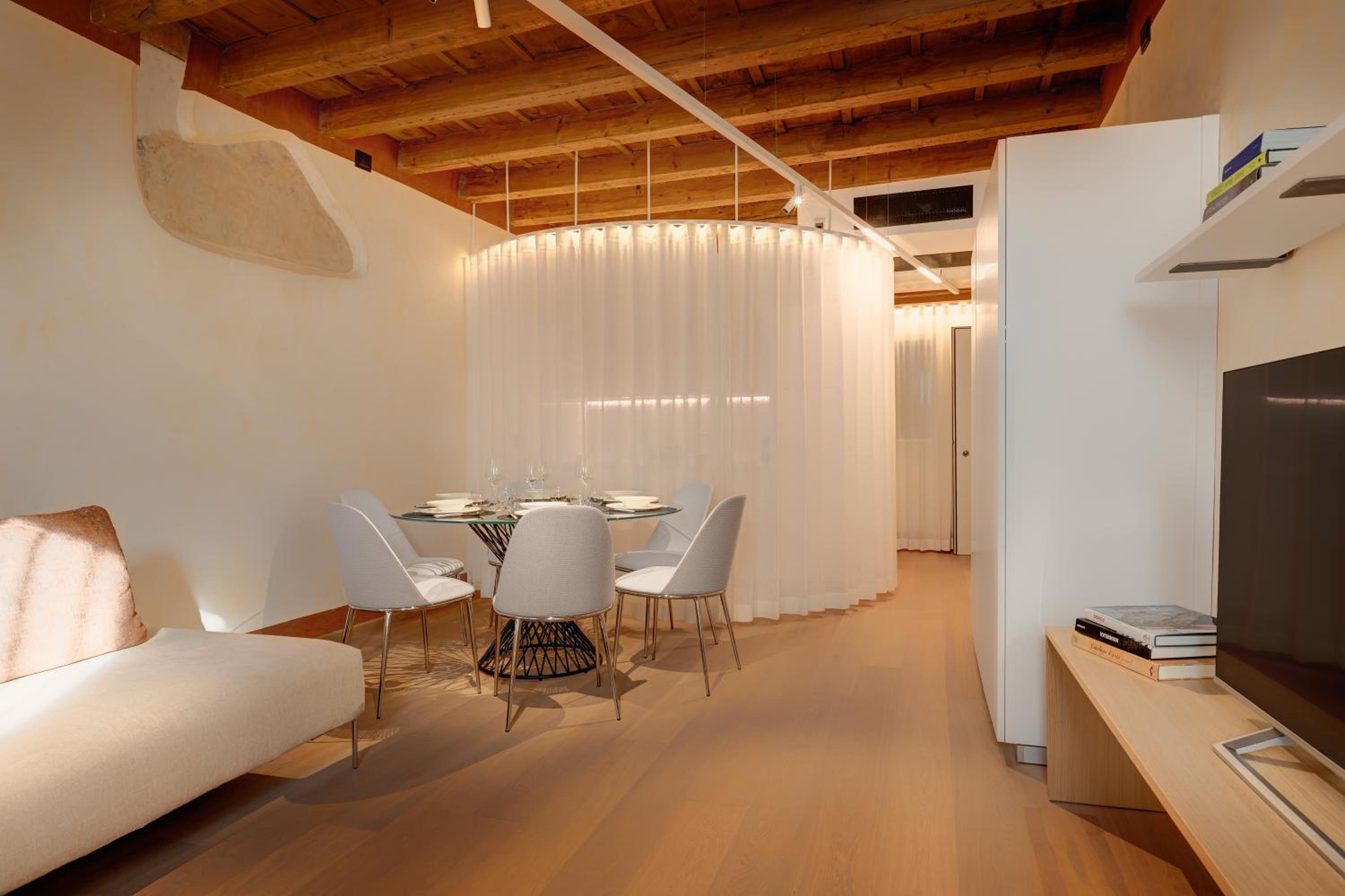 Superior Apartment - Photo 7