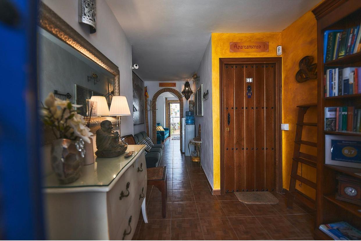 Two-Bedroom Apartment - Photo 47