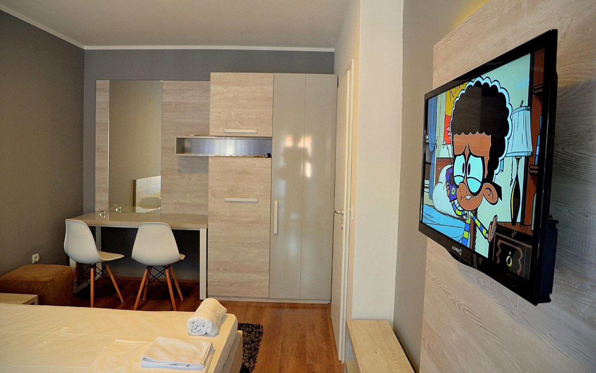 Apartment photo 3