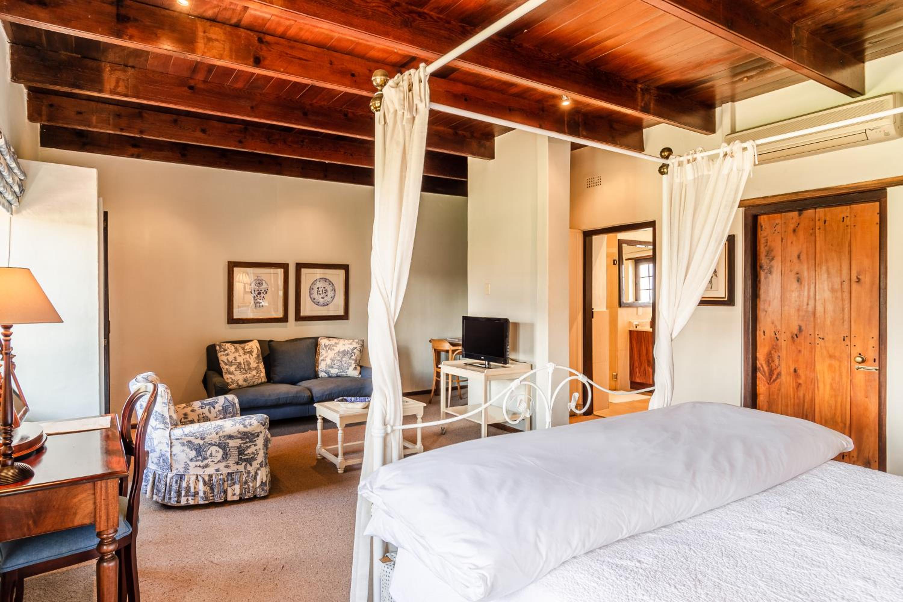 Classic Suite 4 - Photo 4