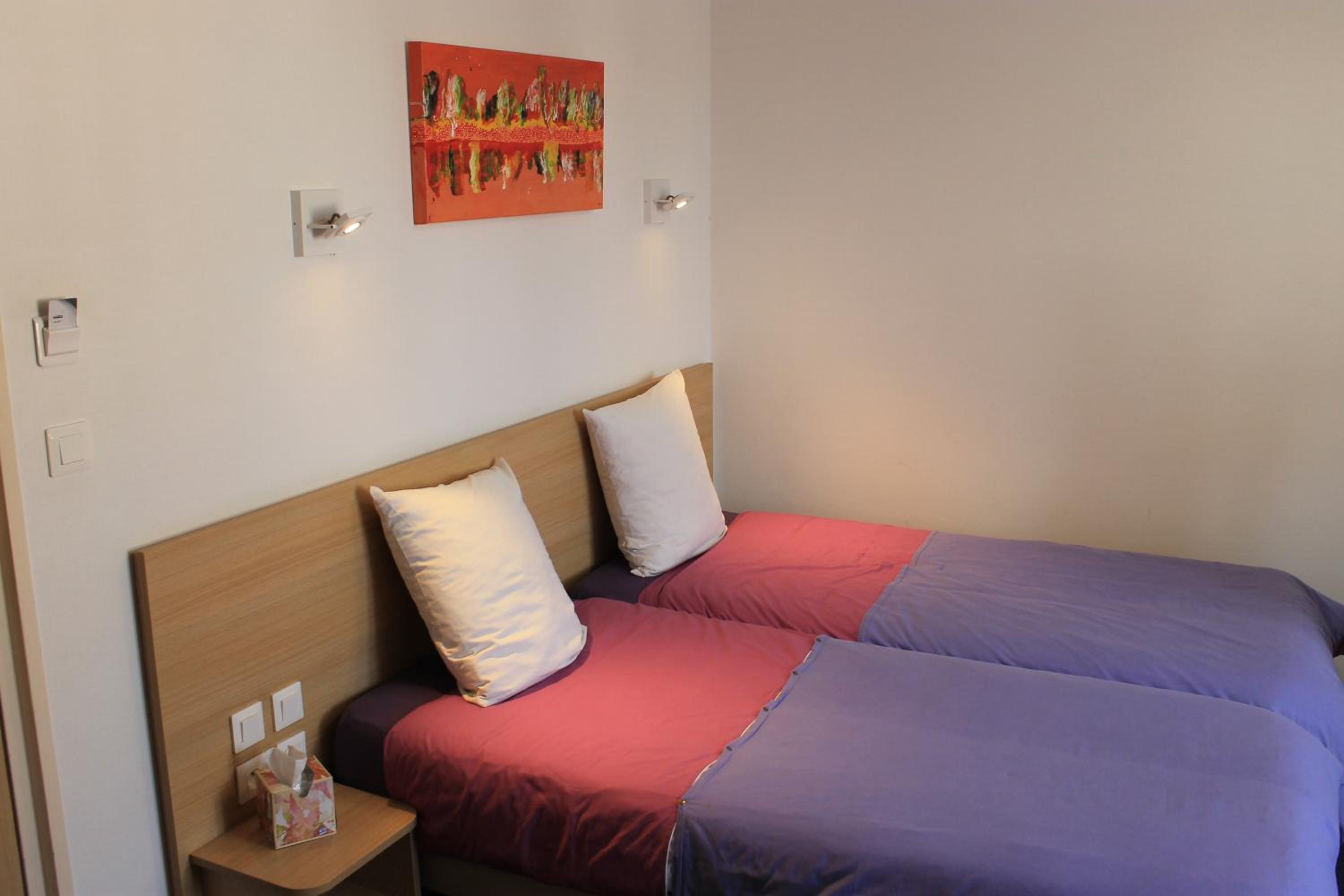 Standard Triple Room - Photo 1