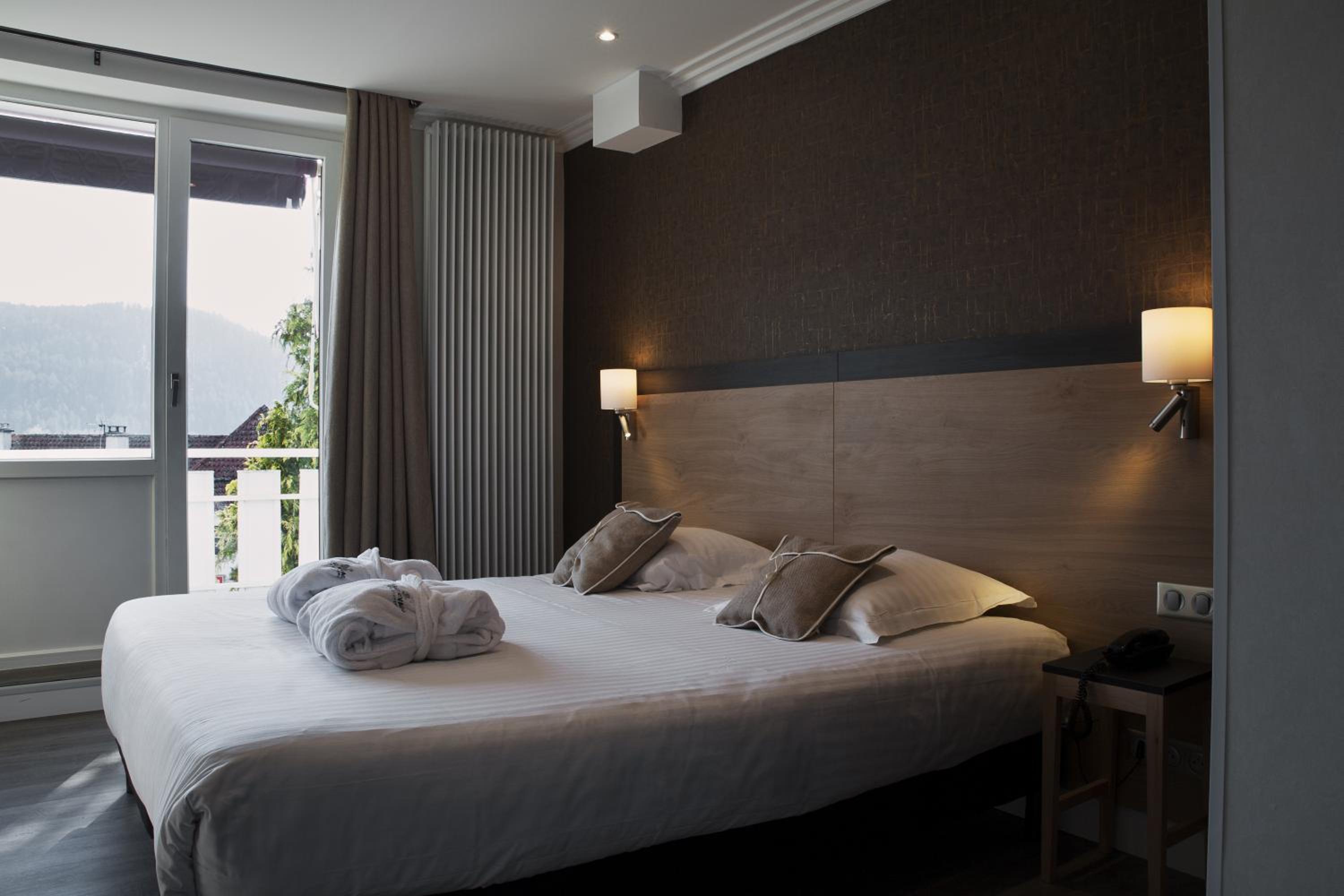 Classic Double Room - Photo 5