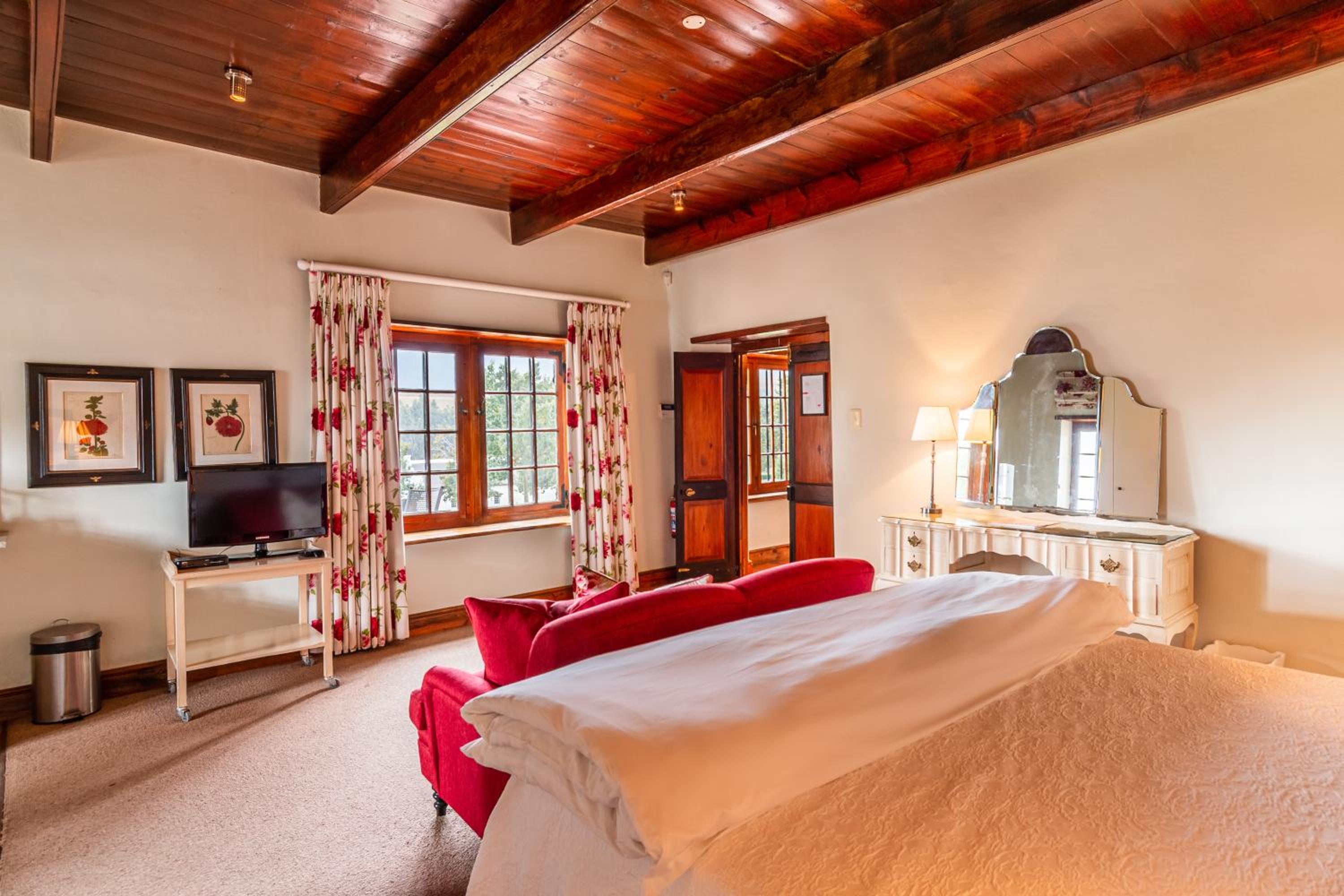 Classic Suite 5 - Photo 1