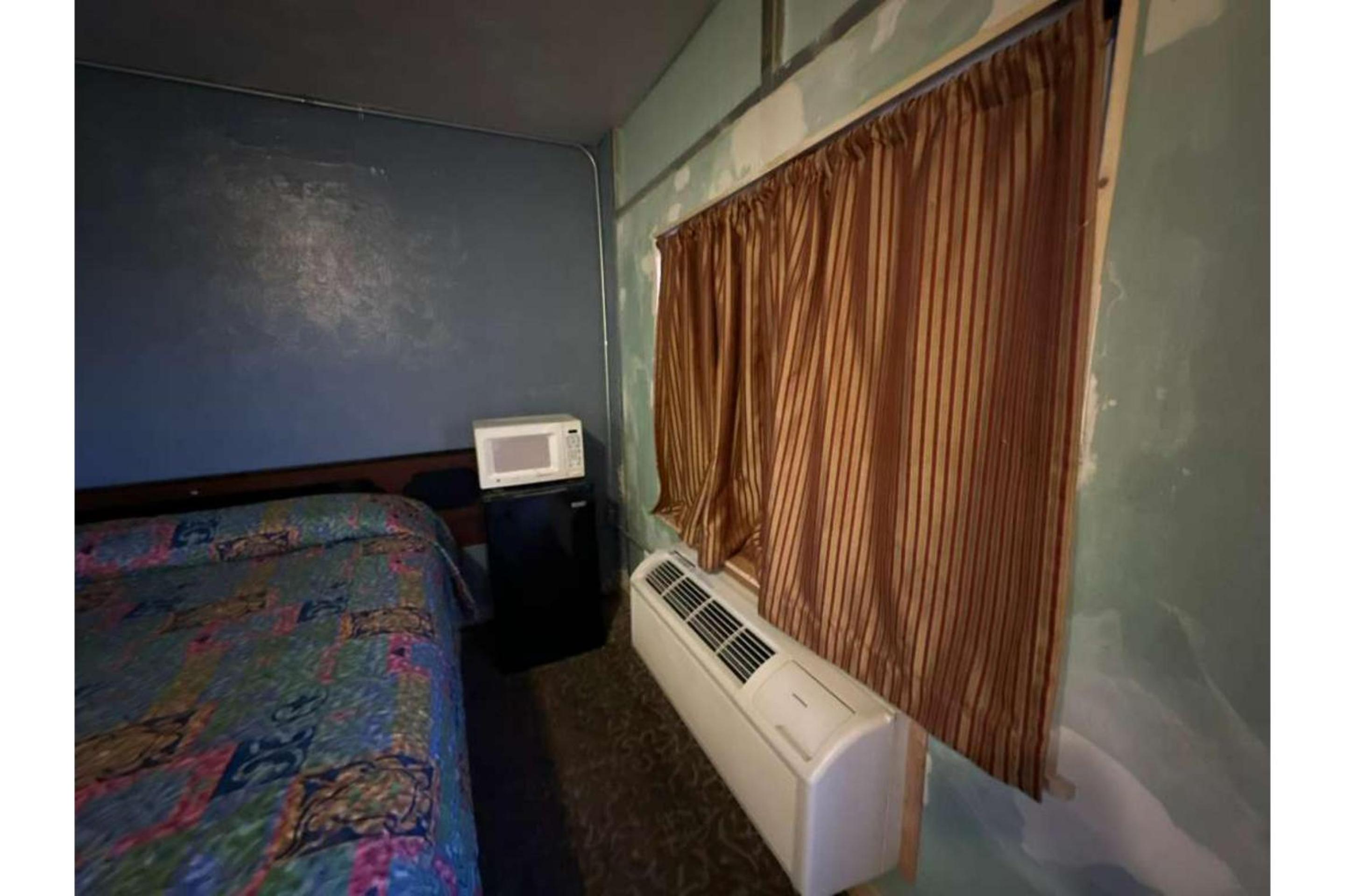 Single Bed Non-Smoking photo 3
