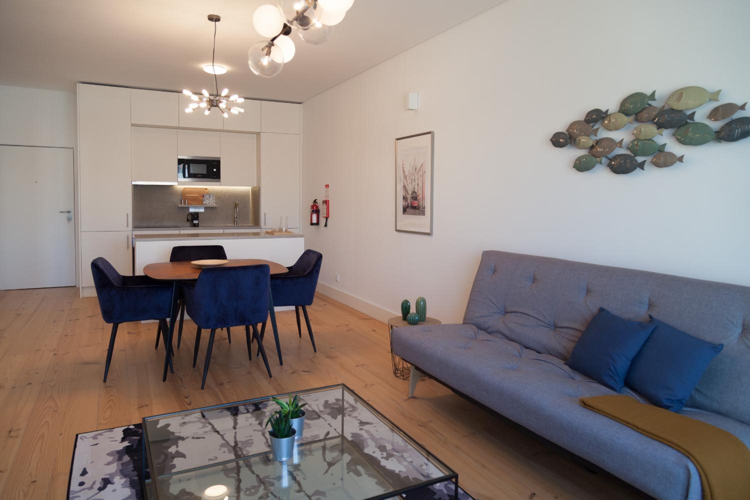 One-Bedroom Apartment - Photo 11