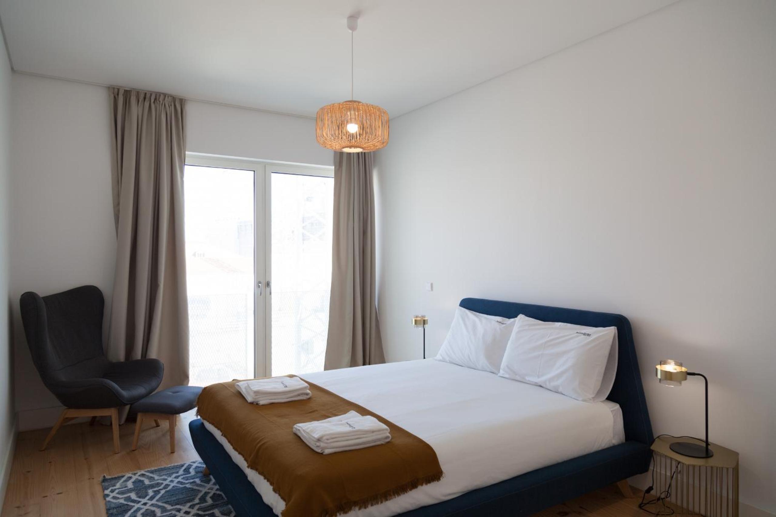 One-Bedroom Apartment - Photo 4