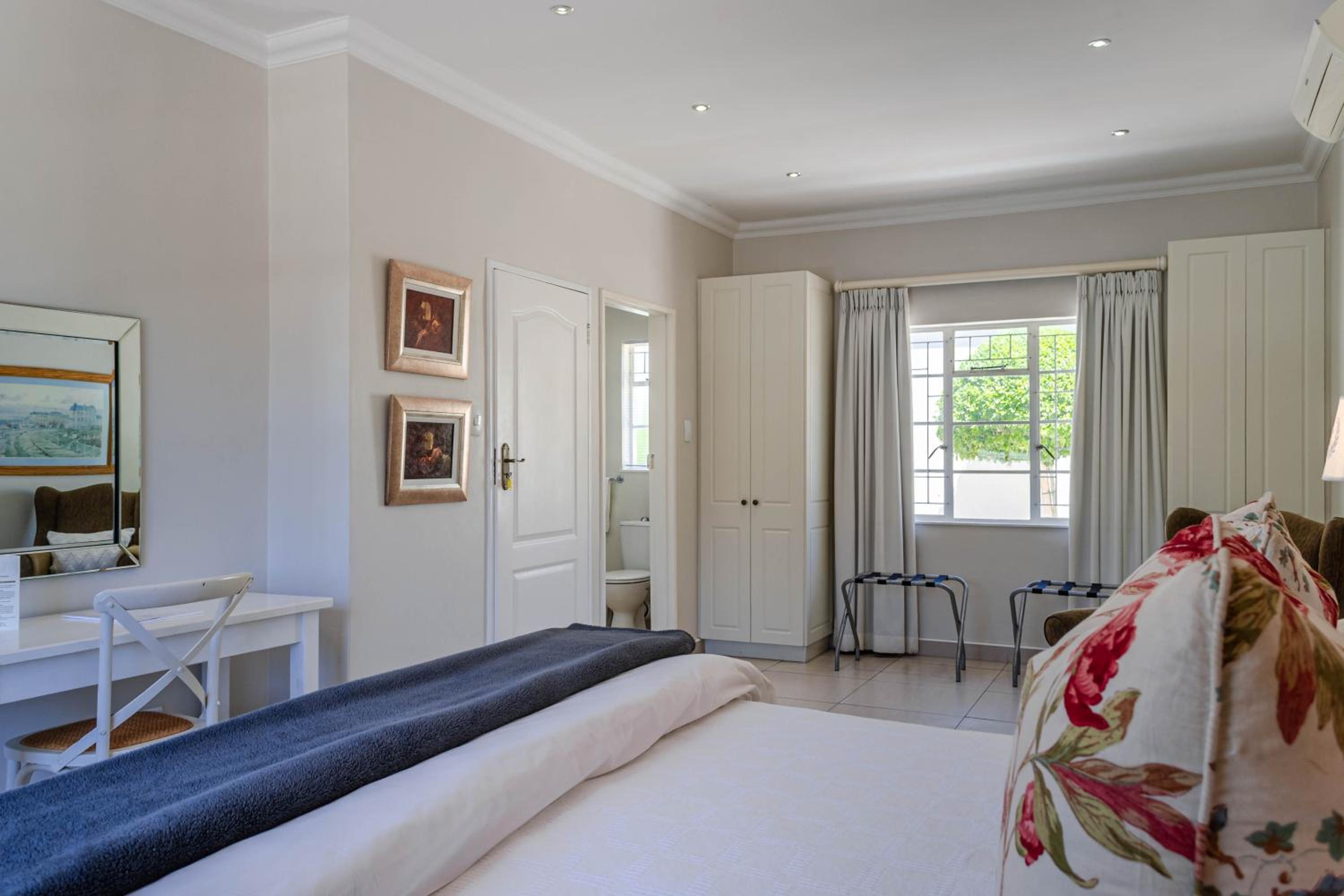 Cottage with lounge 