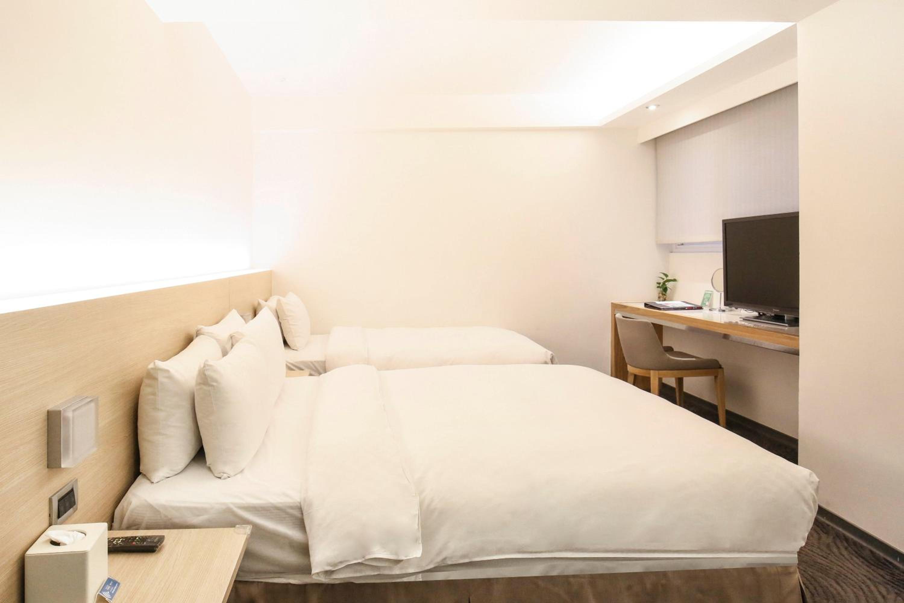Deluxe Family Triple Room - Photo 2