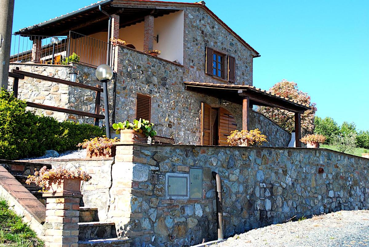 Two-Bedroom House photo 2