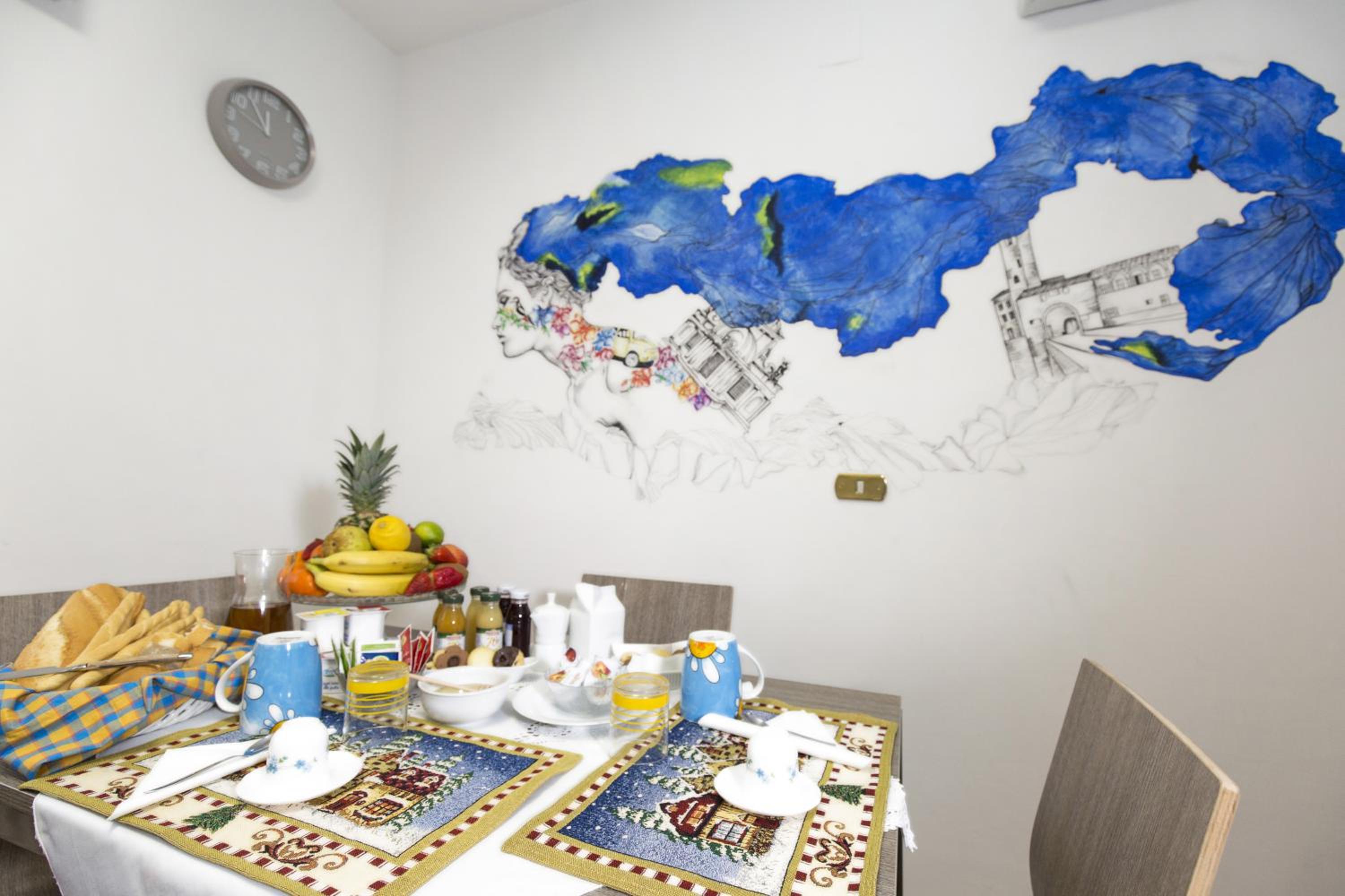 Apartment - Ground Floor photo 2