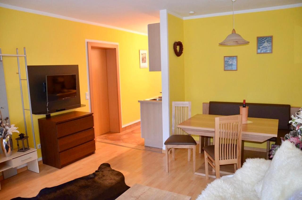 Apartment with Terrace photo 3