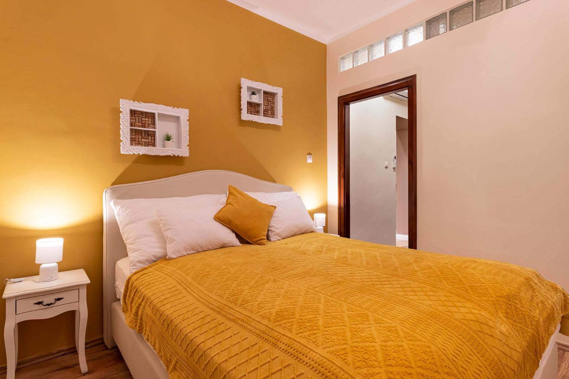 Two-Bedroom Apartment - Photo 15