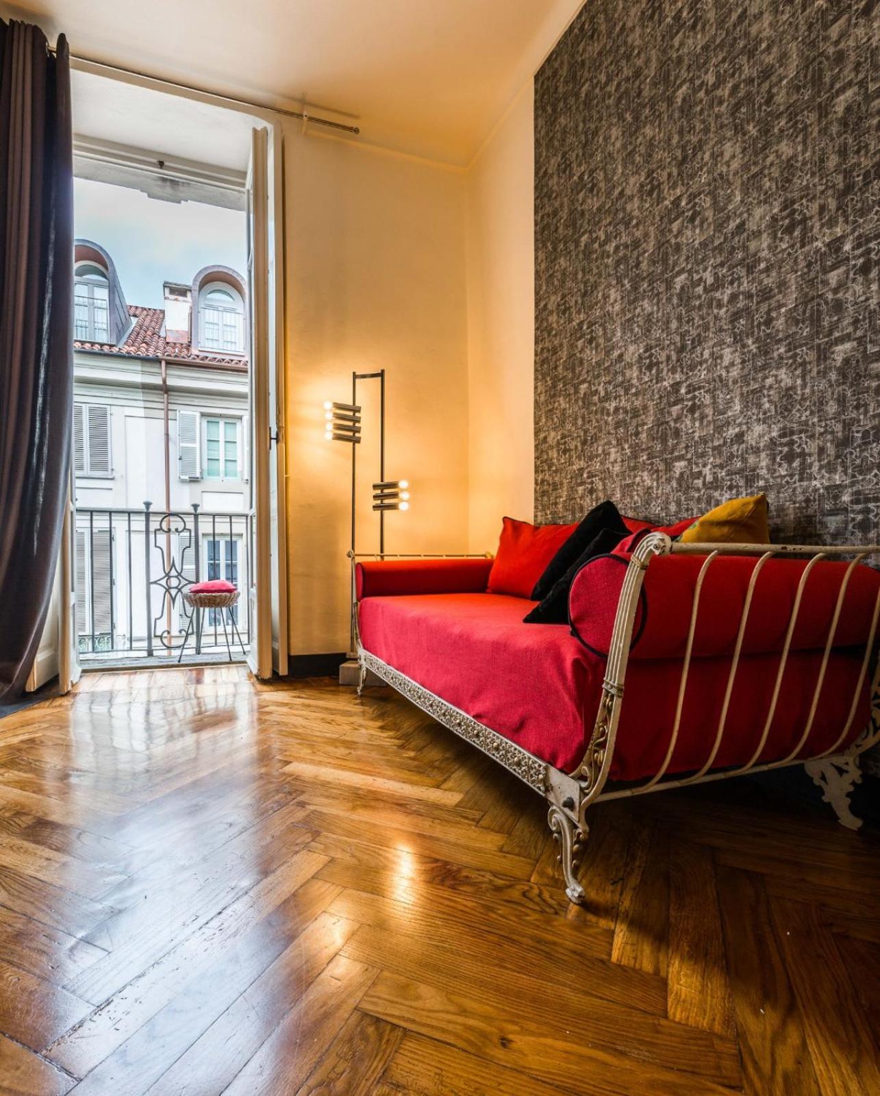 Double Room - Photo 2