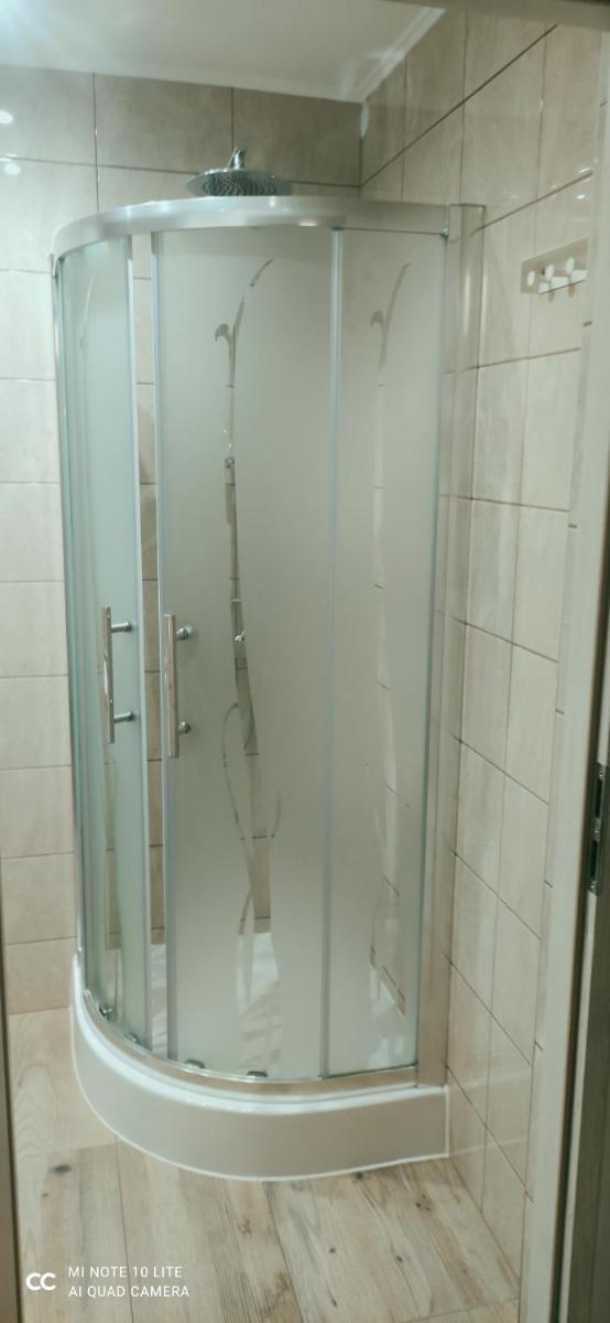 Triple Room with Private Bathroom - Photo 3