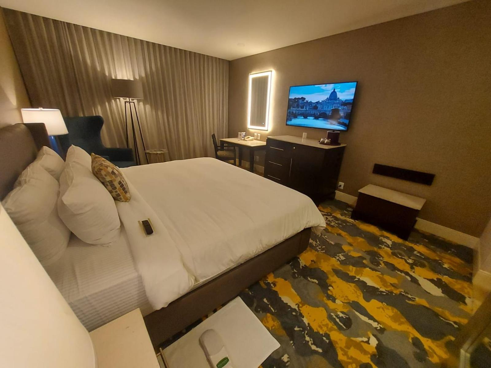 Lucerna Select King Room - Photo 4