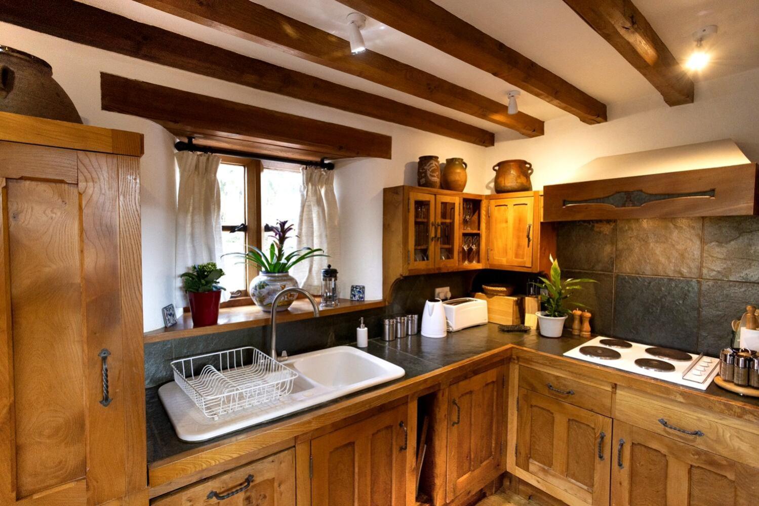Two-Bedroom House - Photo 29