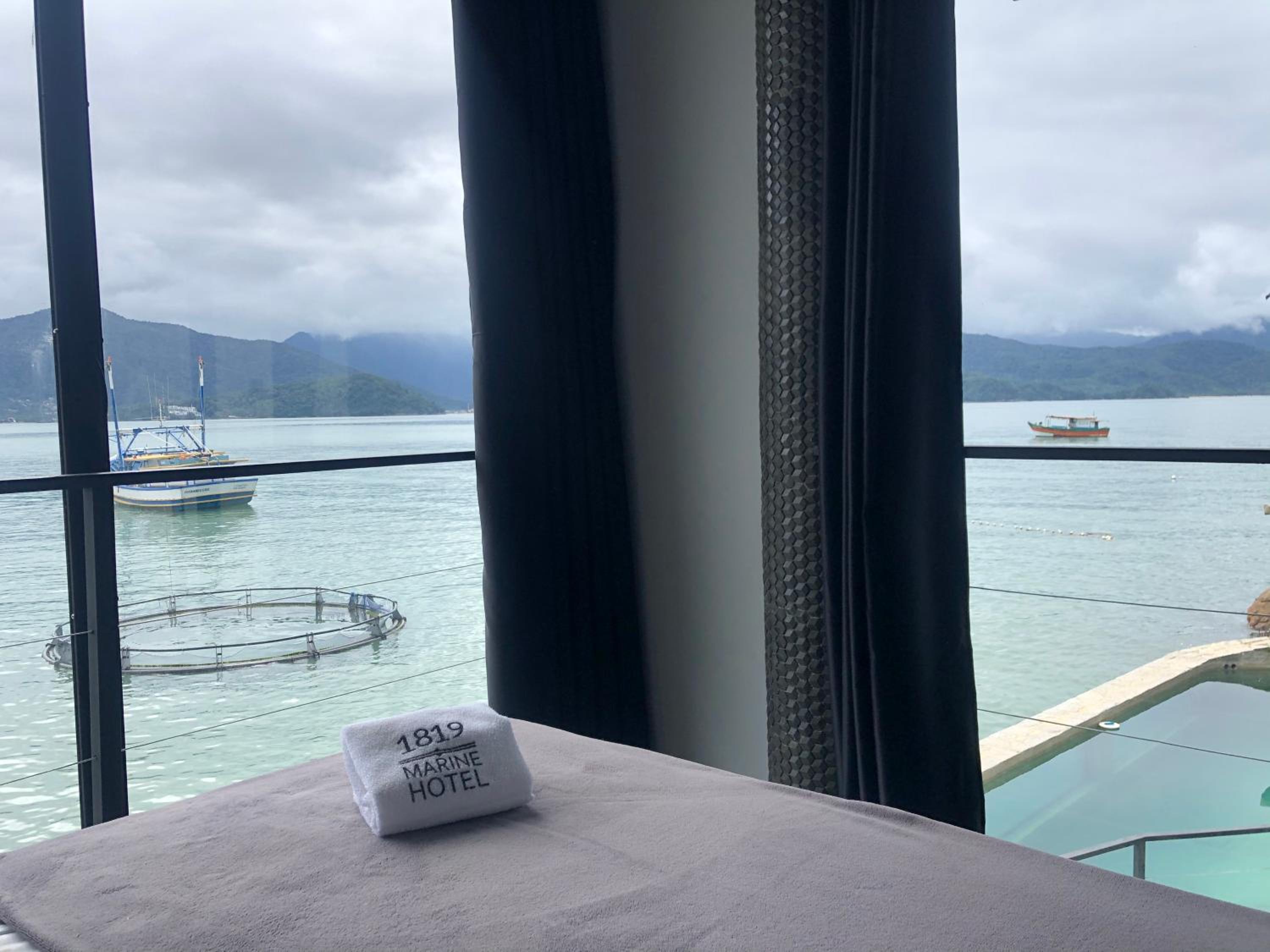 Superior Suite with Sea View photo 2