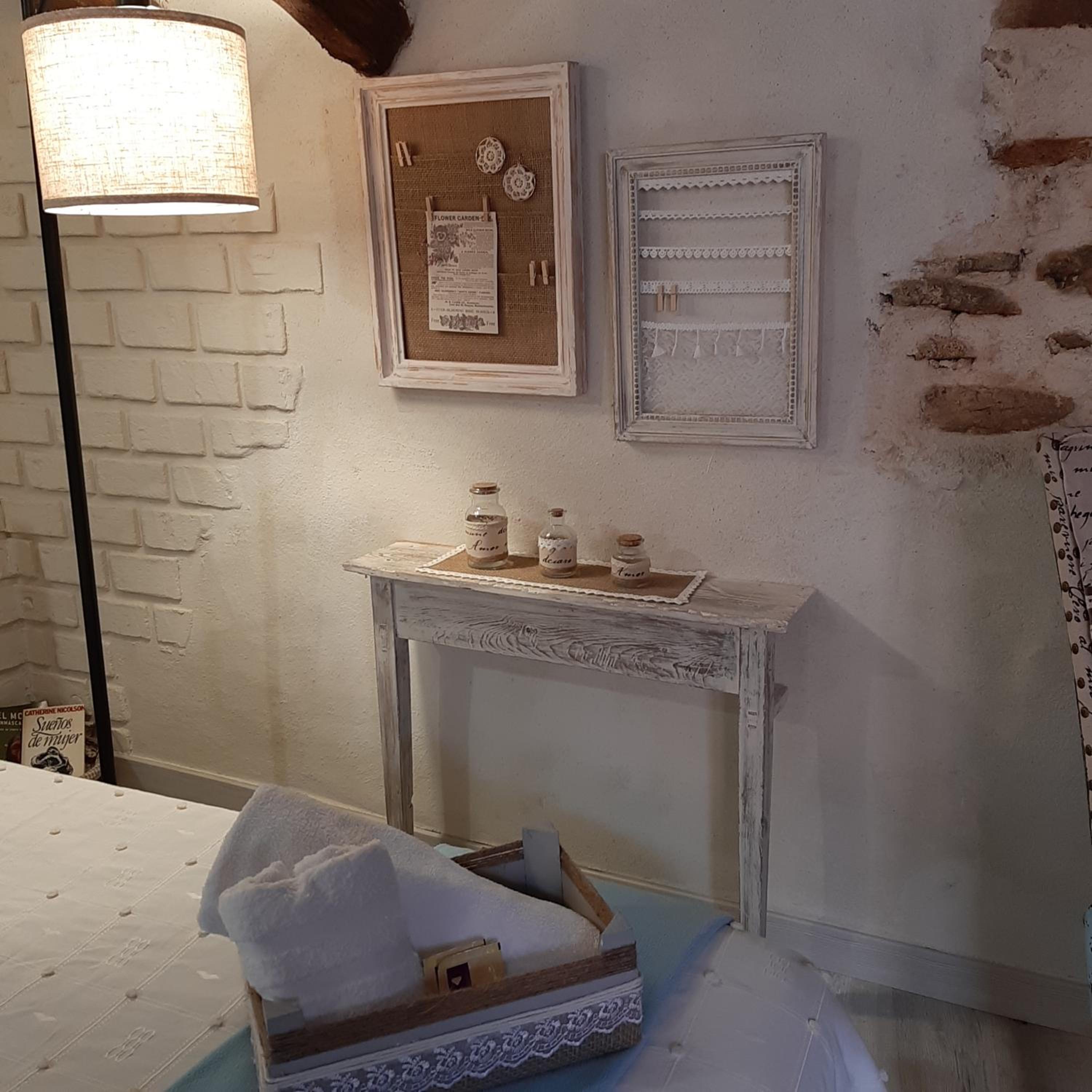 Three-Bedroom House - Photo 31
