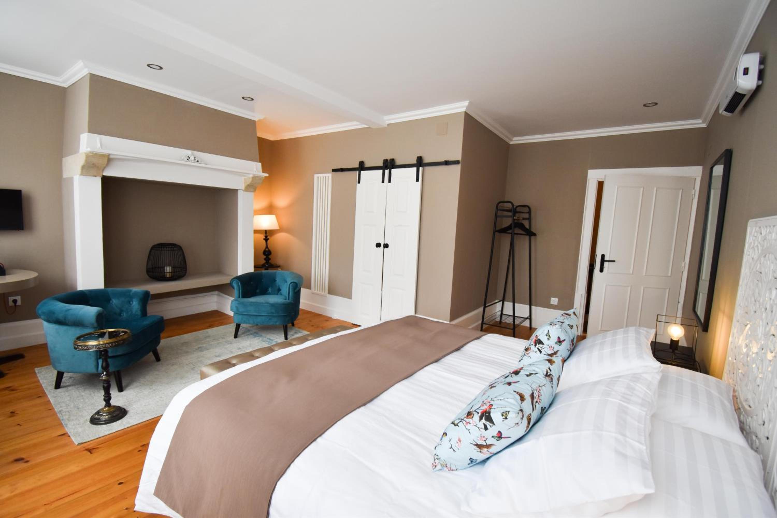 Suite with Balcony photo 1