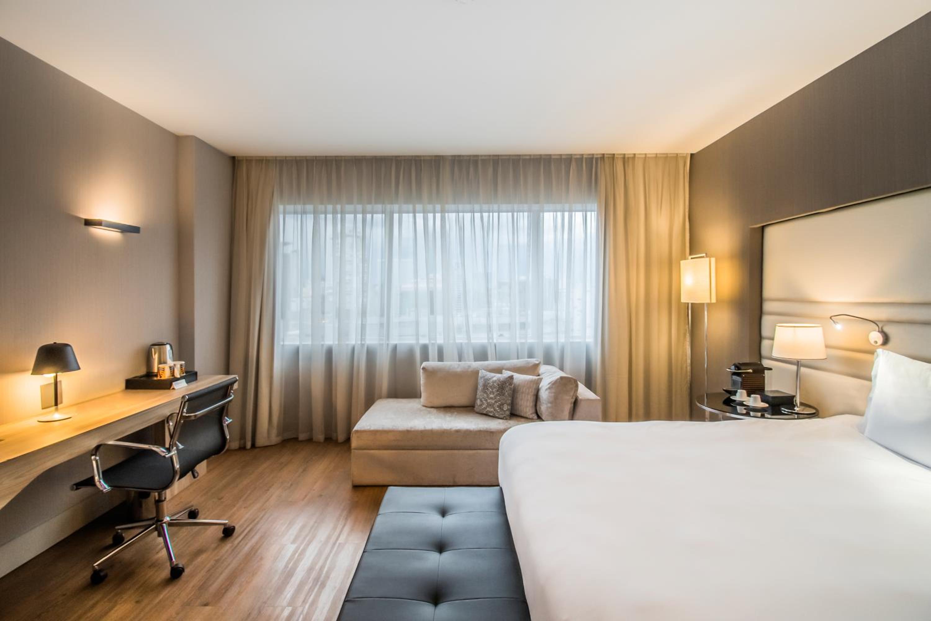 Premium Deluxe Room with King Bed