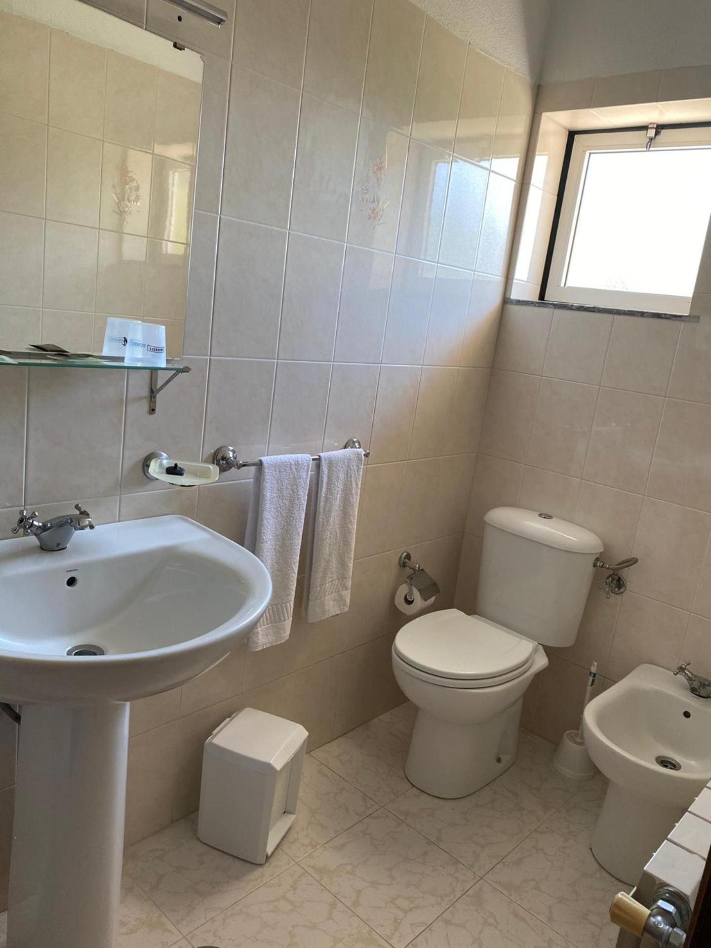 Double or Twin Room - Photo 3