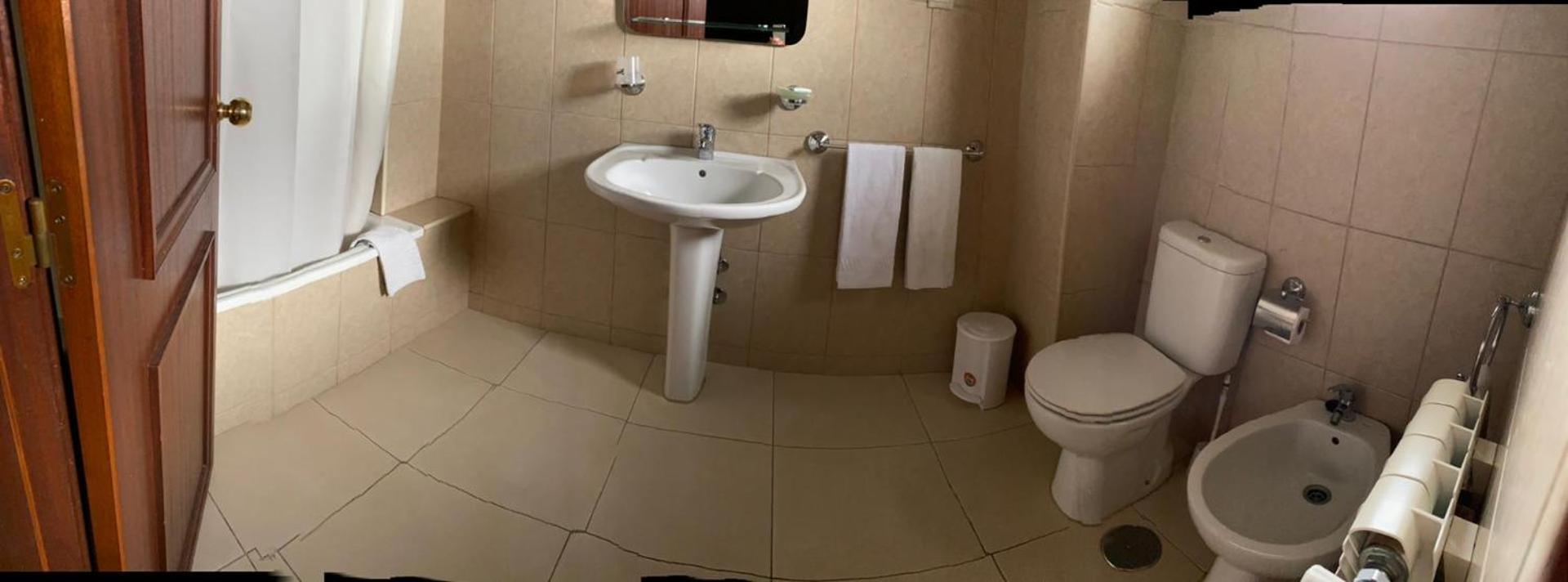 Double or Twin Room - Photo 26