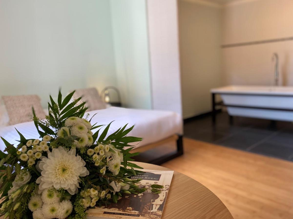 Deluxe Double Room with Bath photo 2