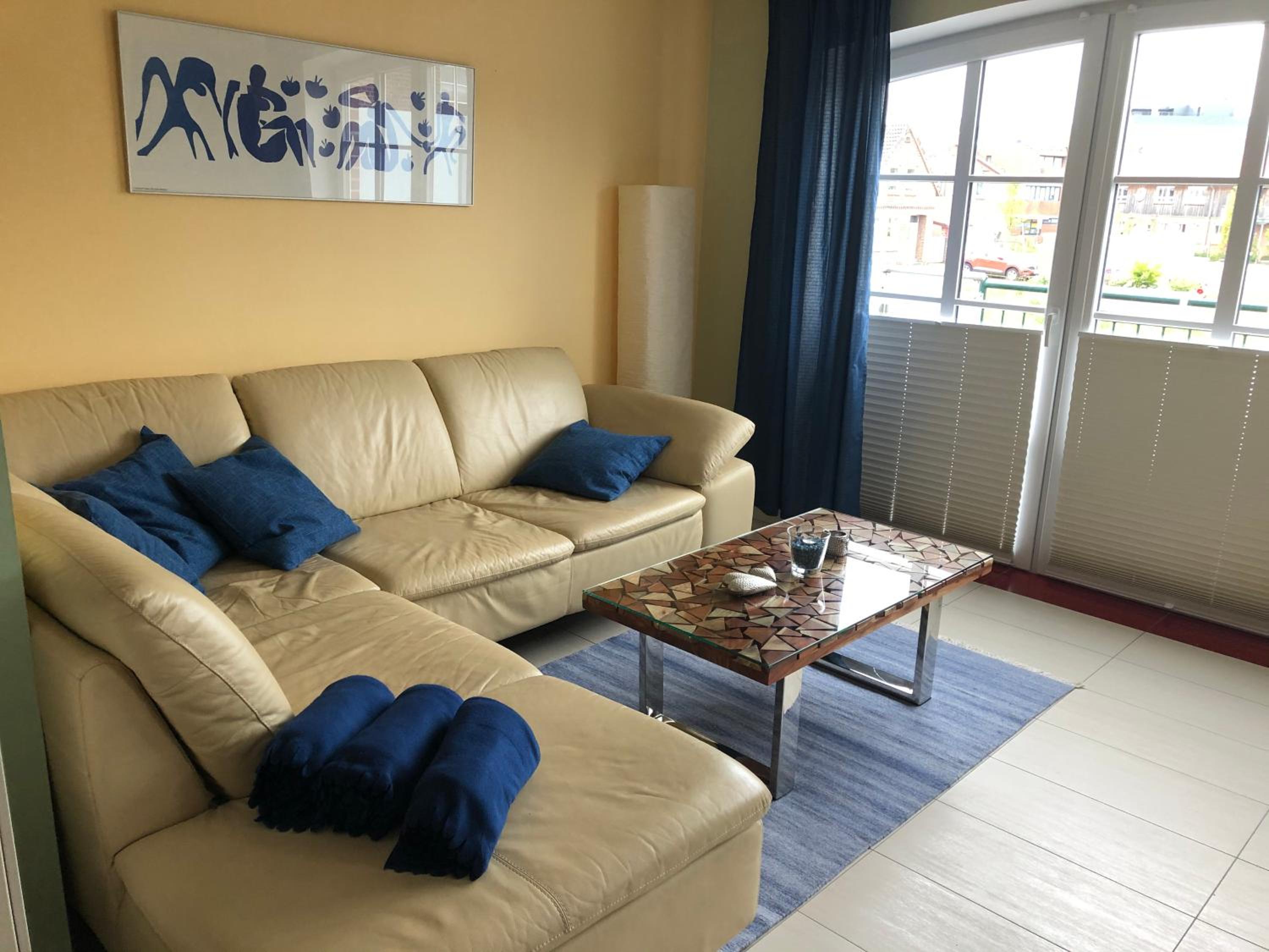 Apartment with Balcony photo 1