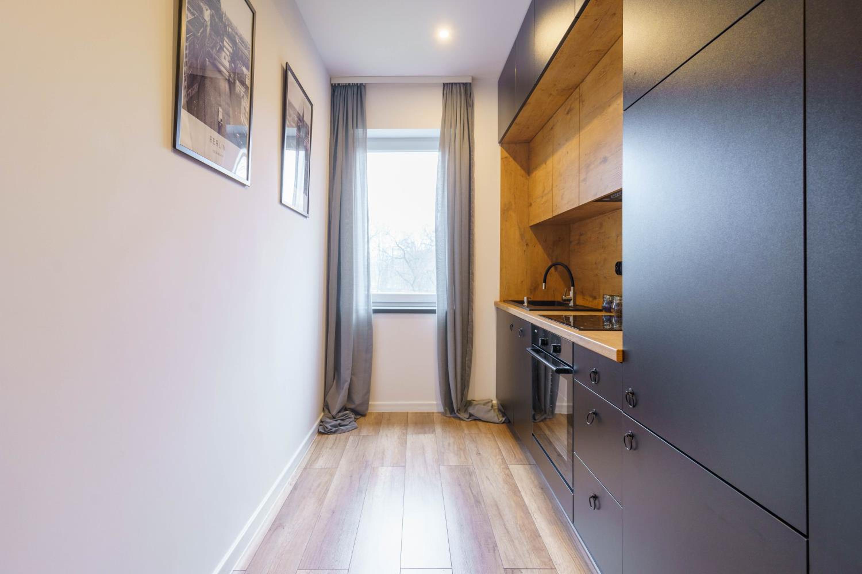 One-Bedroom Apartment - Photo 6