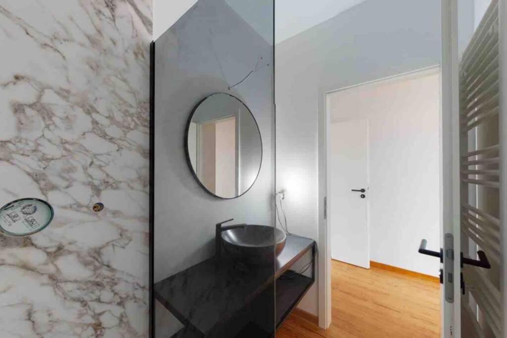 One-Bedroom Apartment - Photo 5