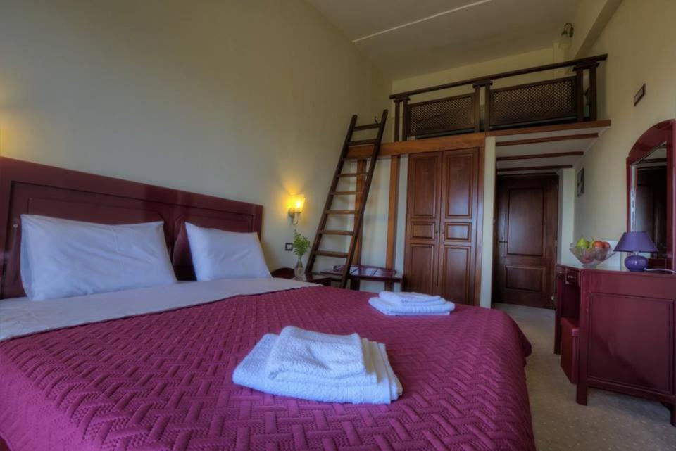 Quadruple Room with Terrace - Photo 1